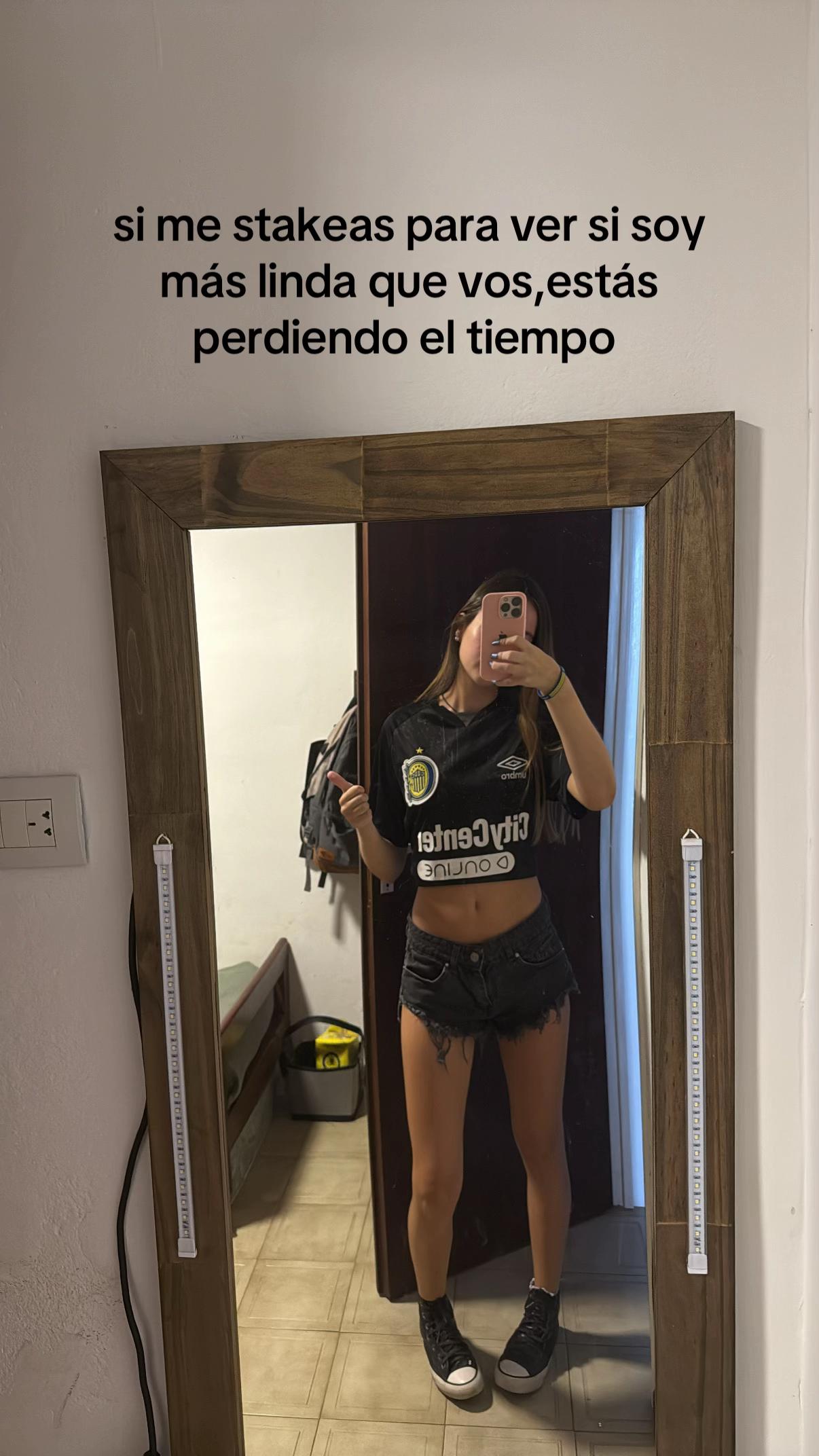 @sele😗💗