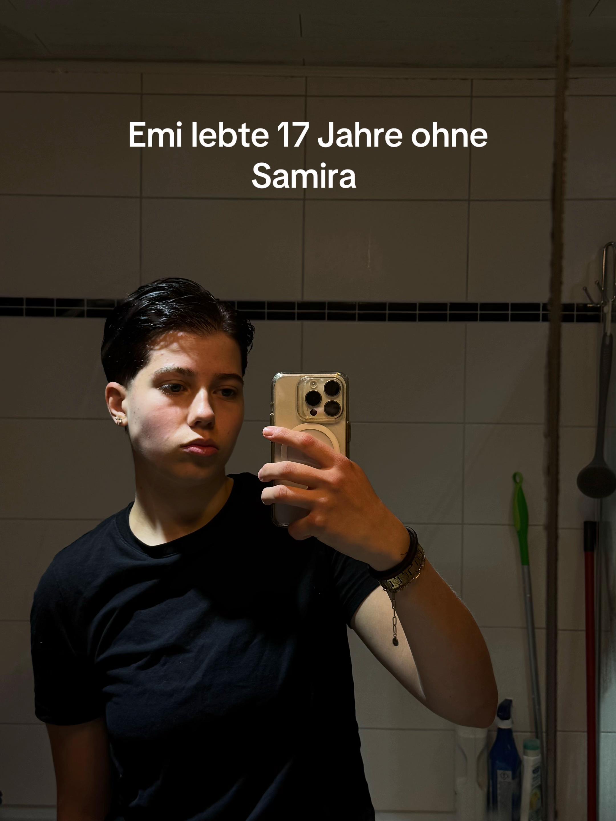 @Emi