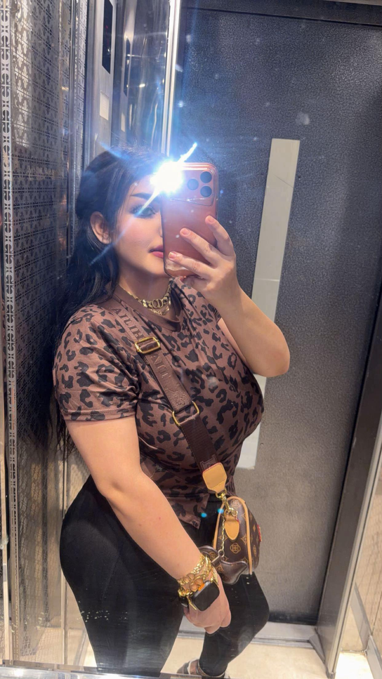 @👑sahoura👑