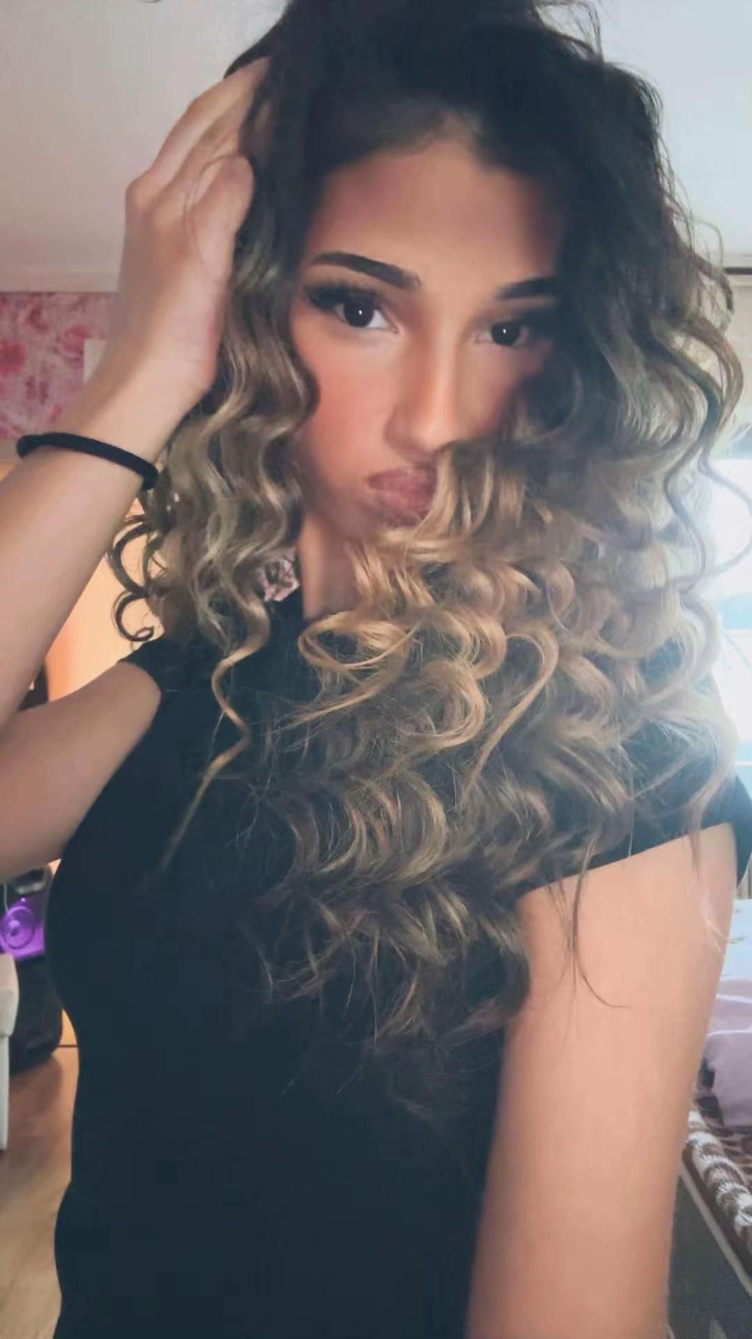 @𝒖𝒔𝒆𝒓.𝒉𝒆𝒍𝒆𝒏𝒂