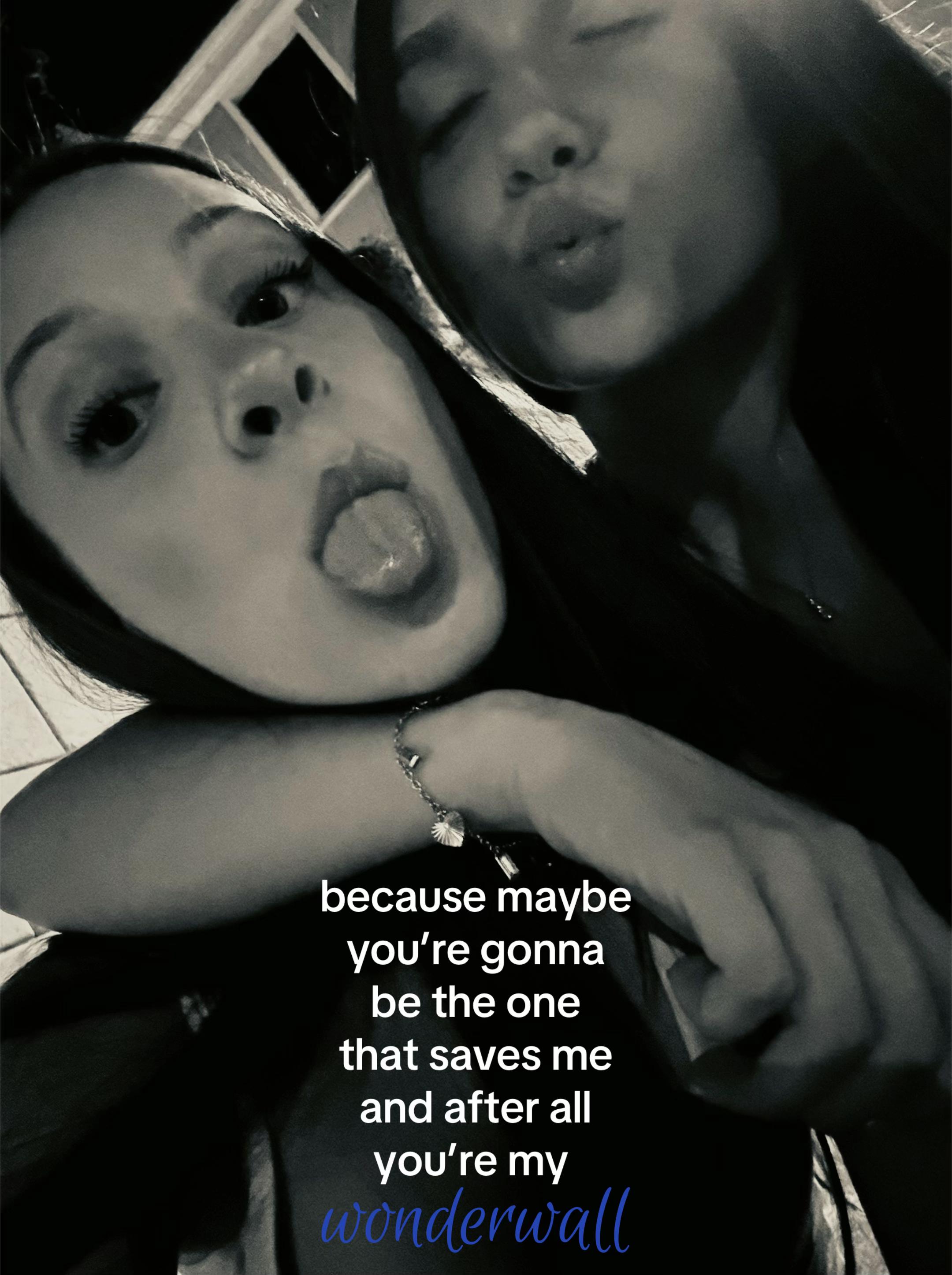 @𝓢𝓸𝓯𝓲𝓪