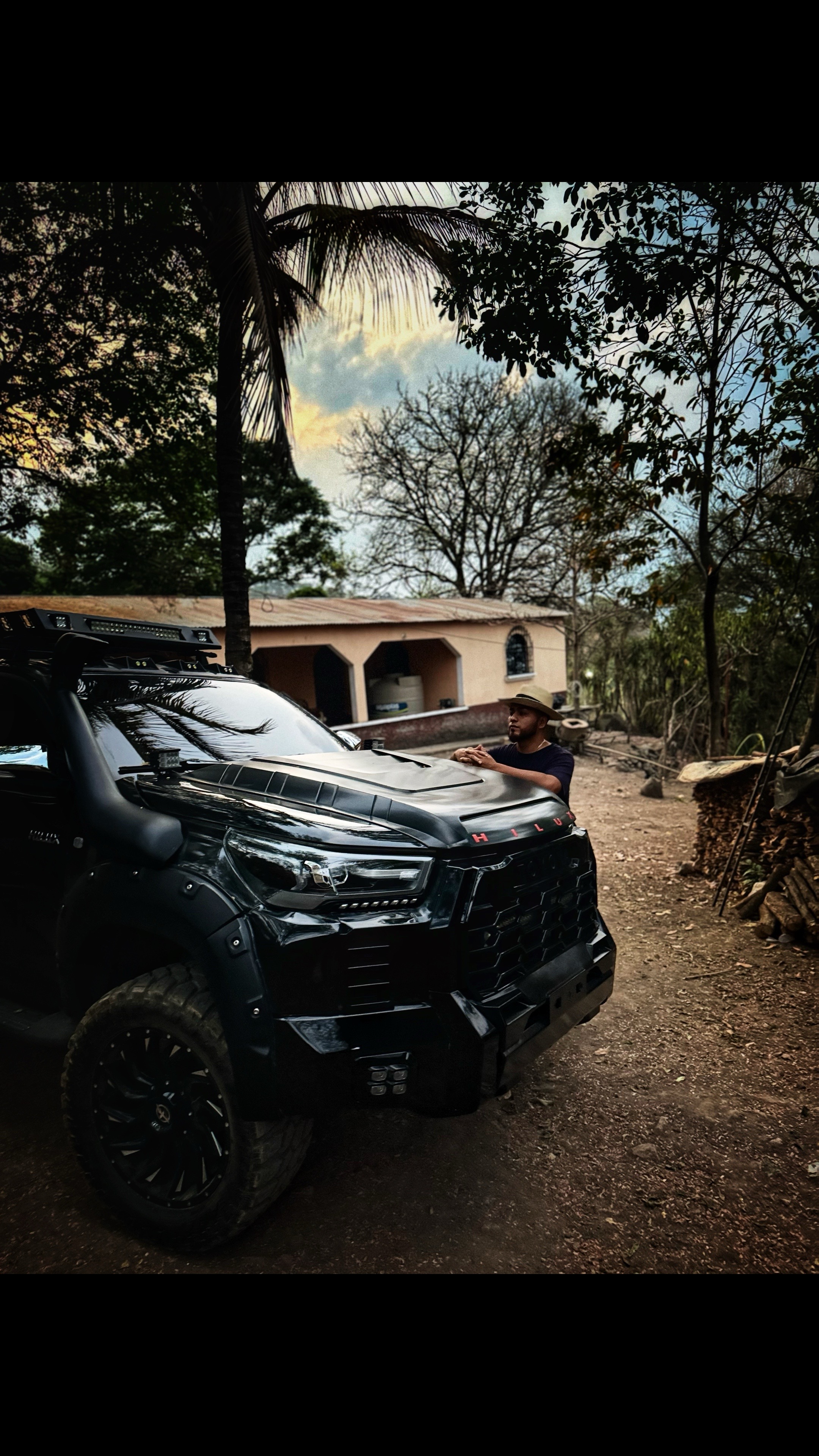 @AxelHilux