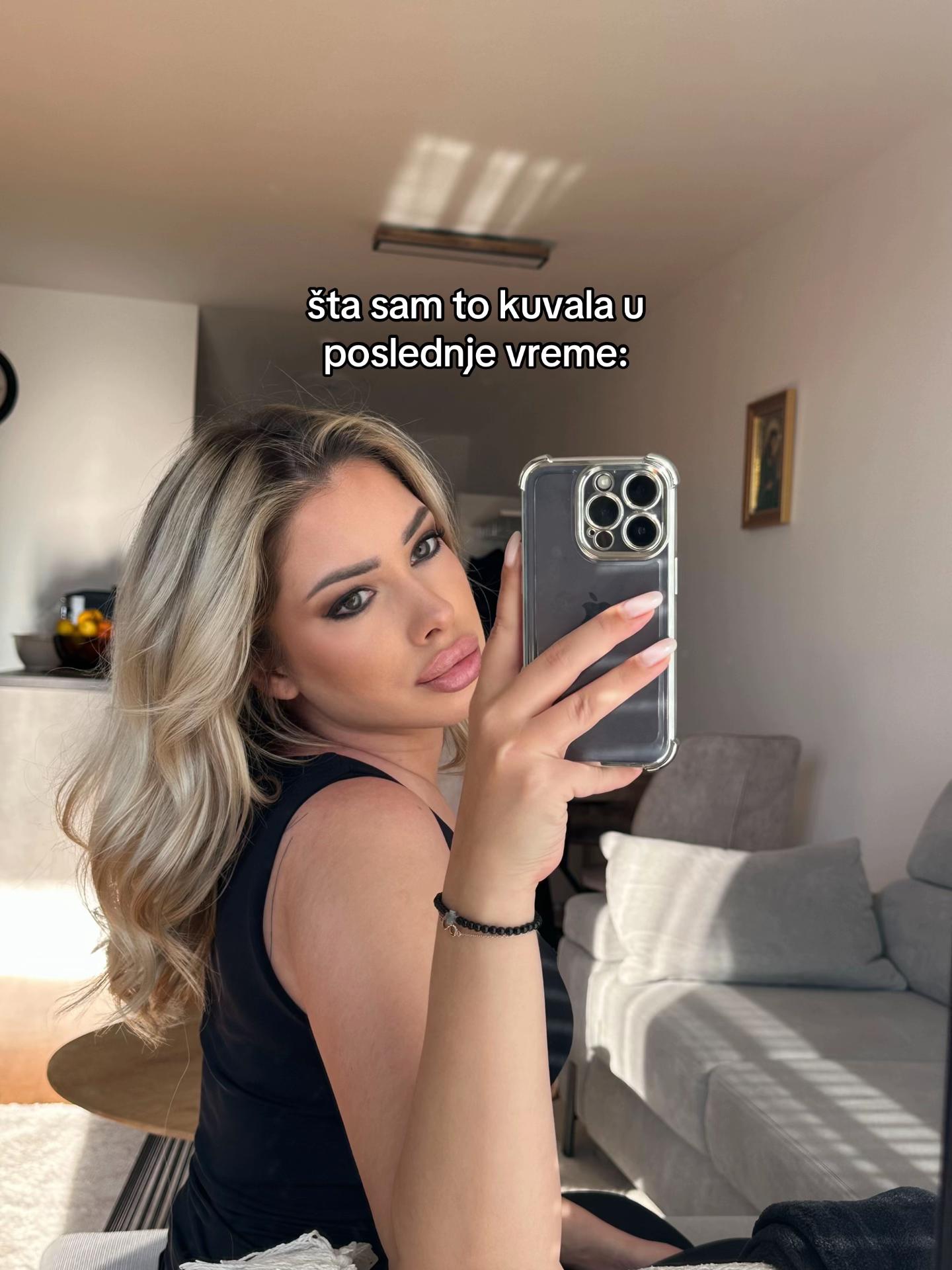 @Debora 💎