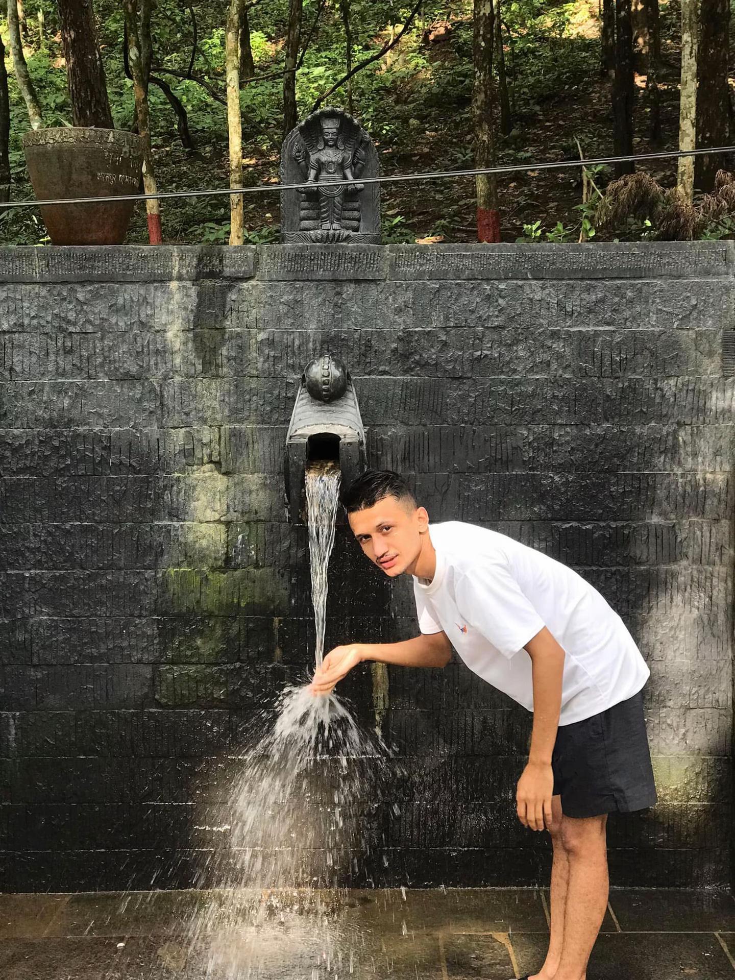 @💵💵binaya🇳🇵,
