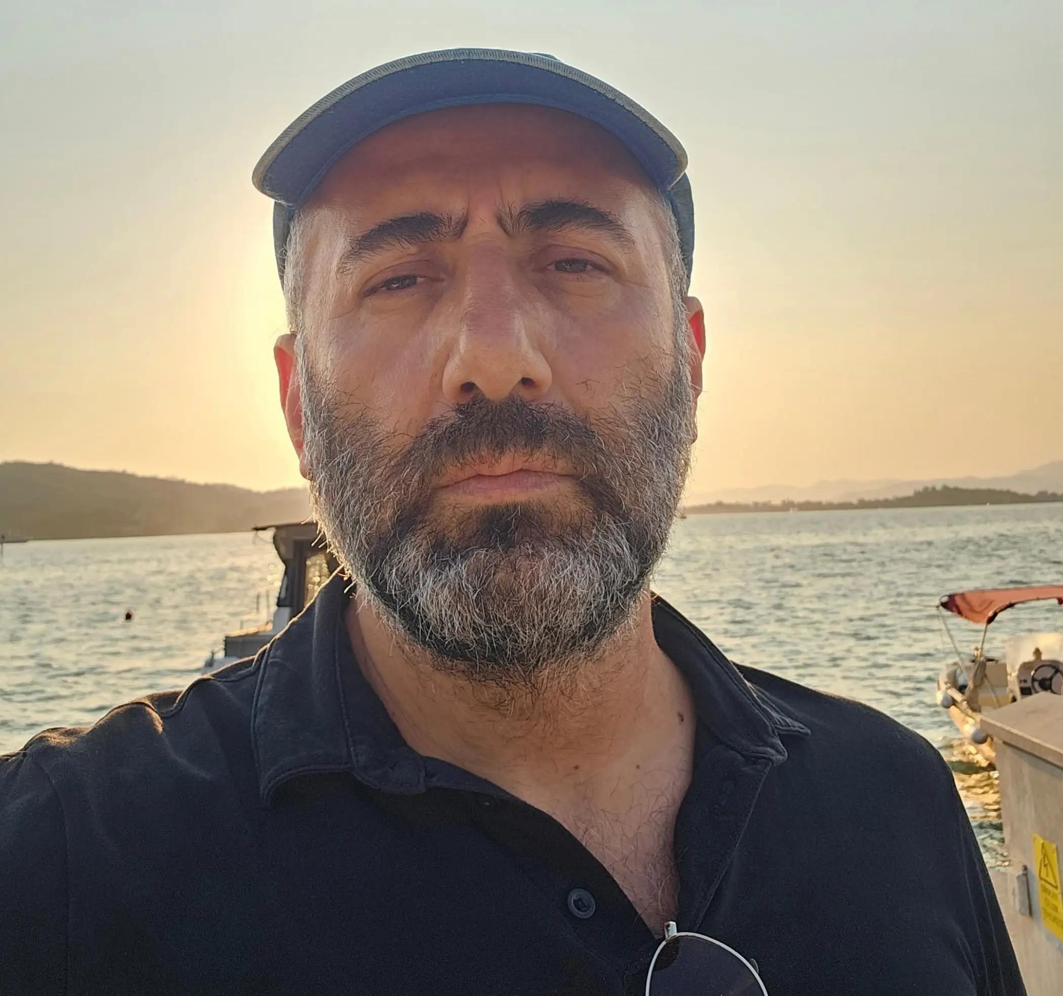 @Metines- Gazeteci -Journalist