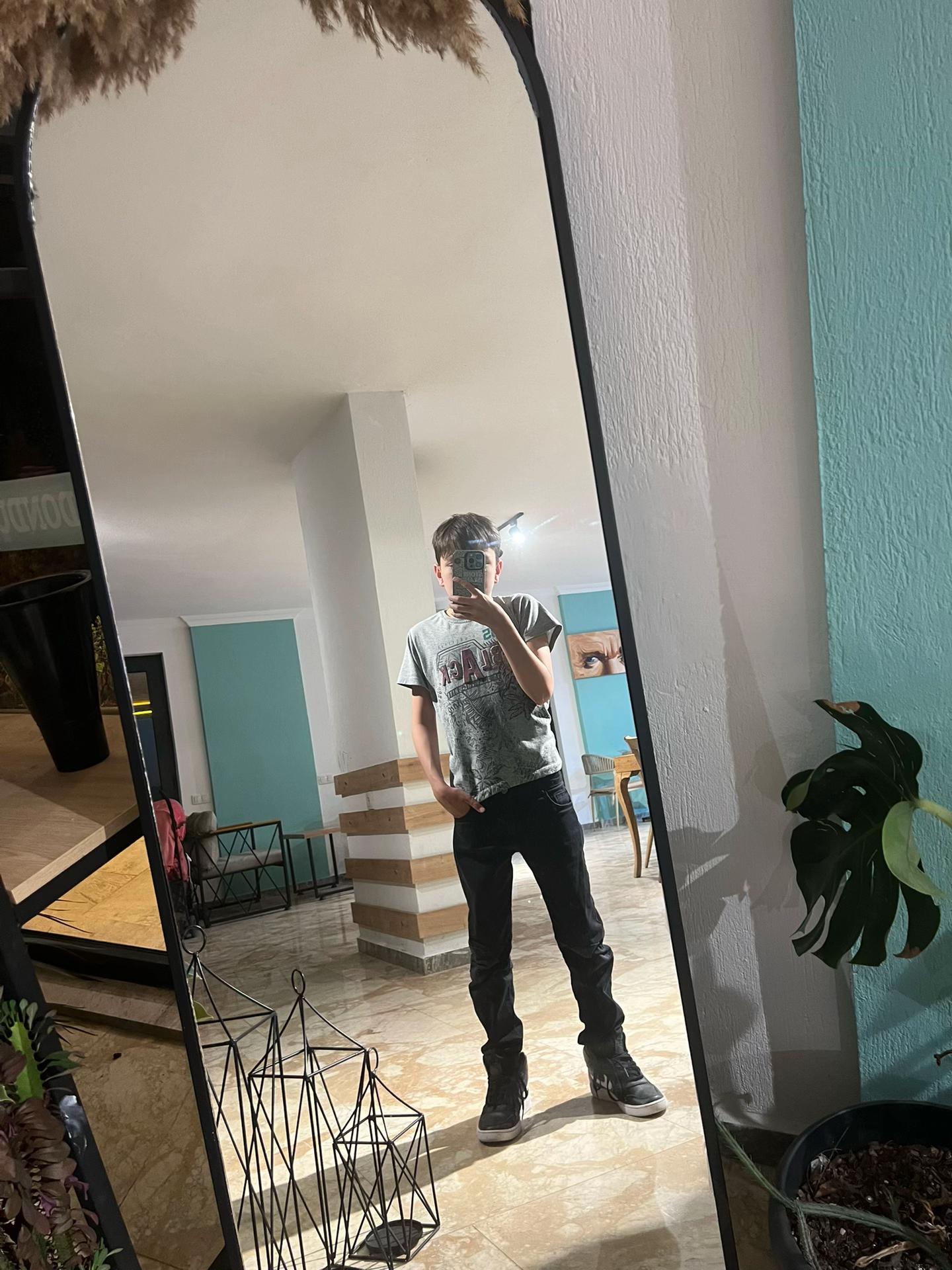 @Mustihh20359
