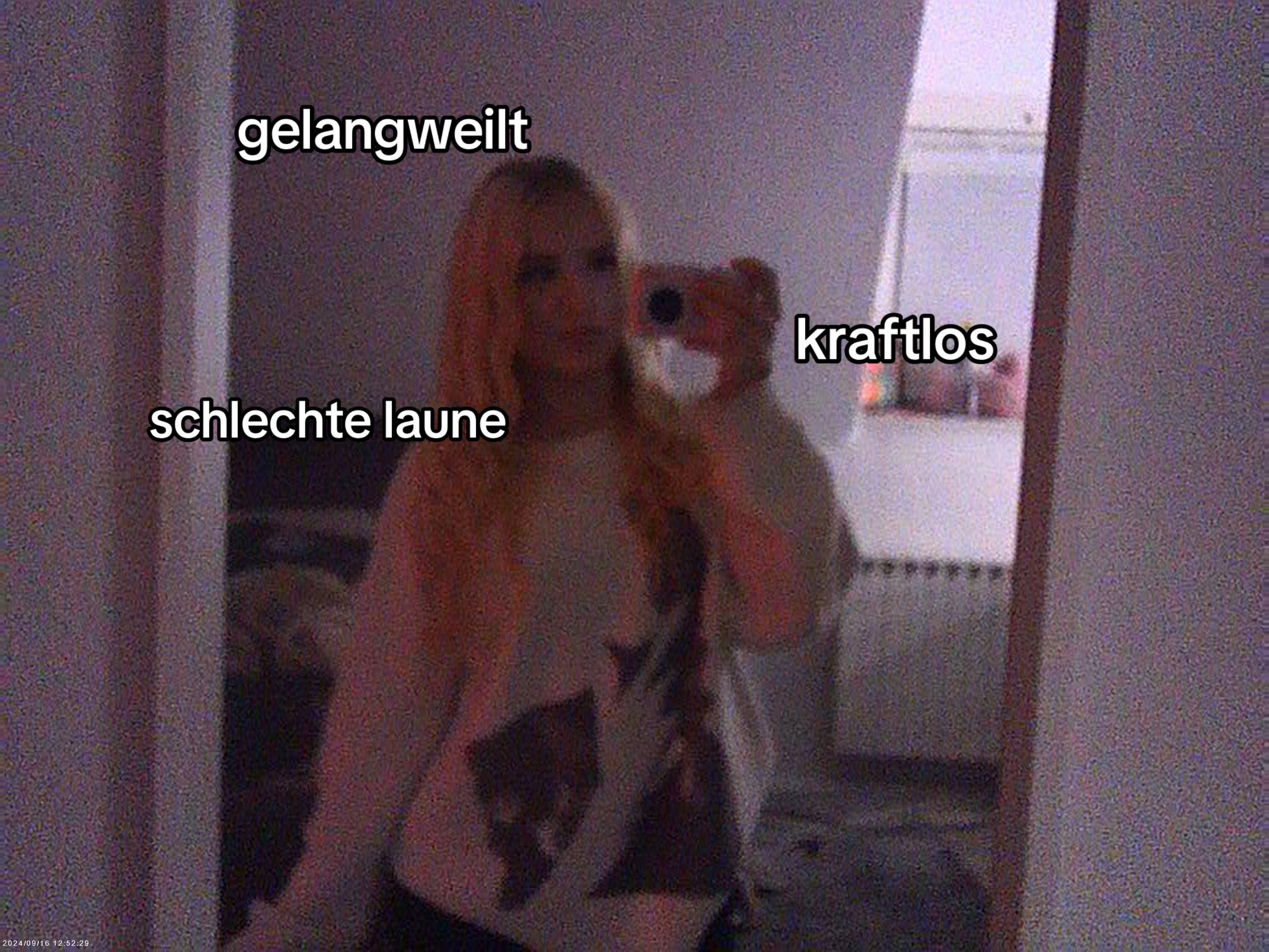 @🫰🏼