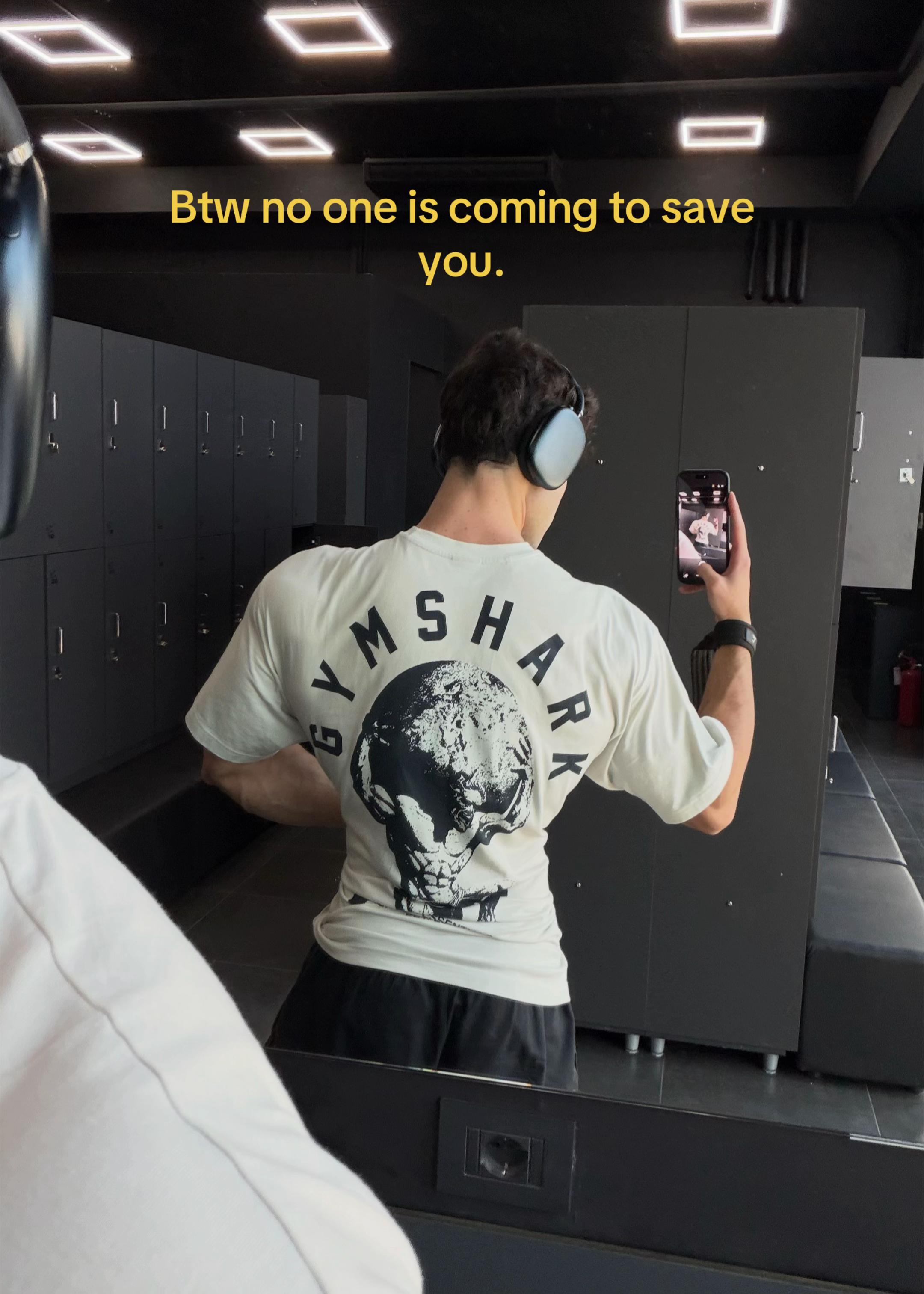@AndrewAesthetic🧬
