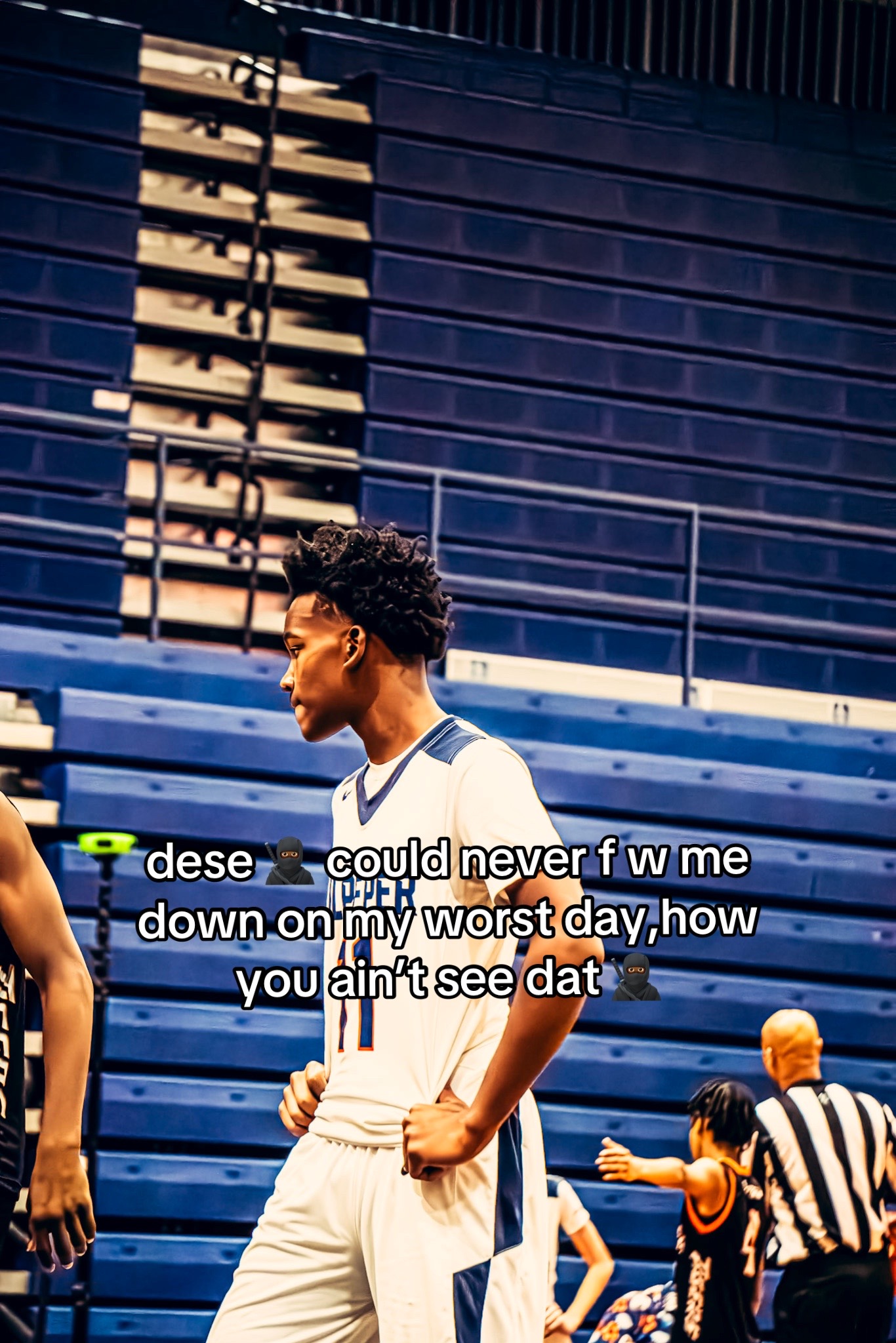 @7