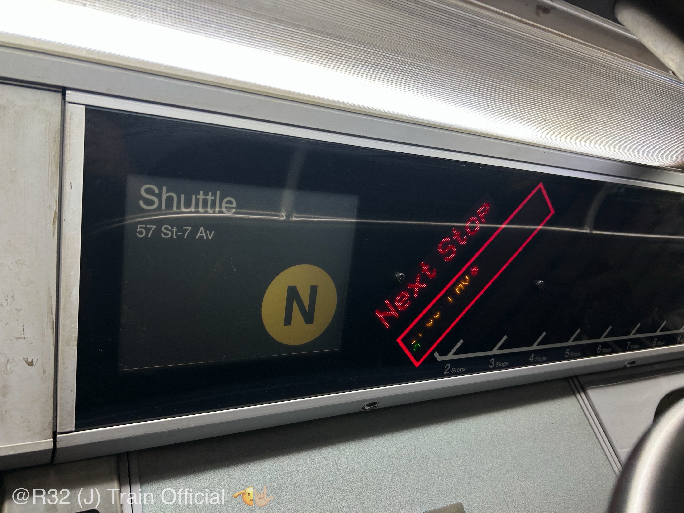 @R32 (J) train official