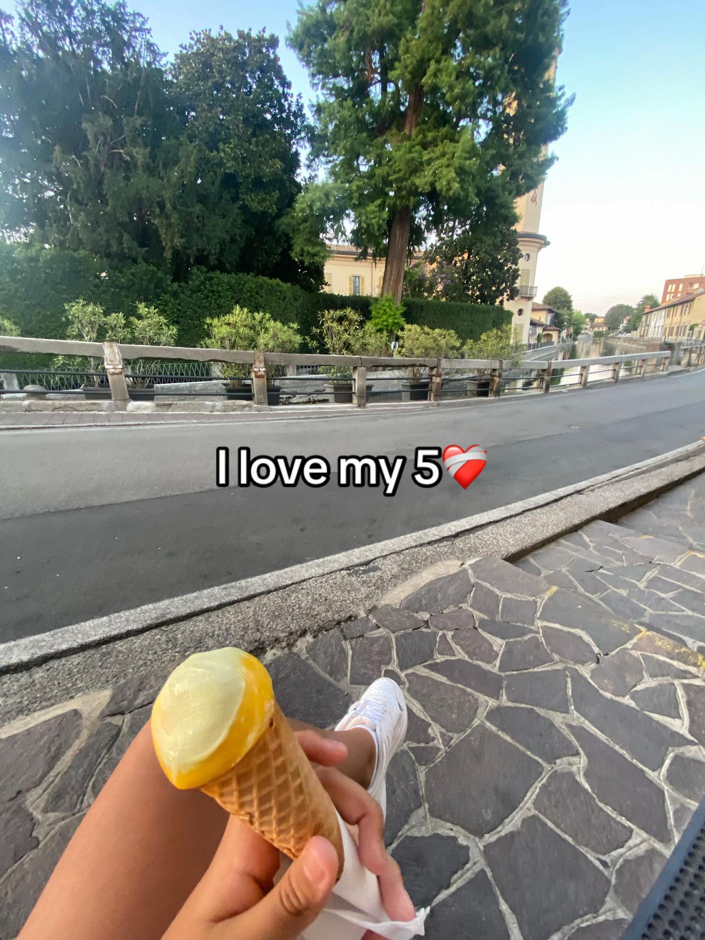 @🌊𝑴🥥