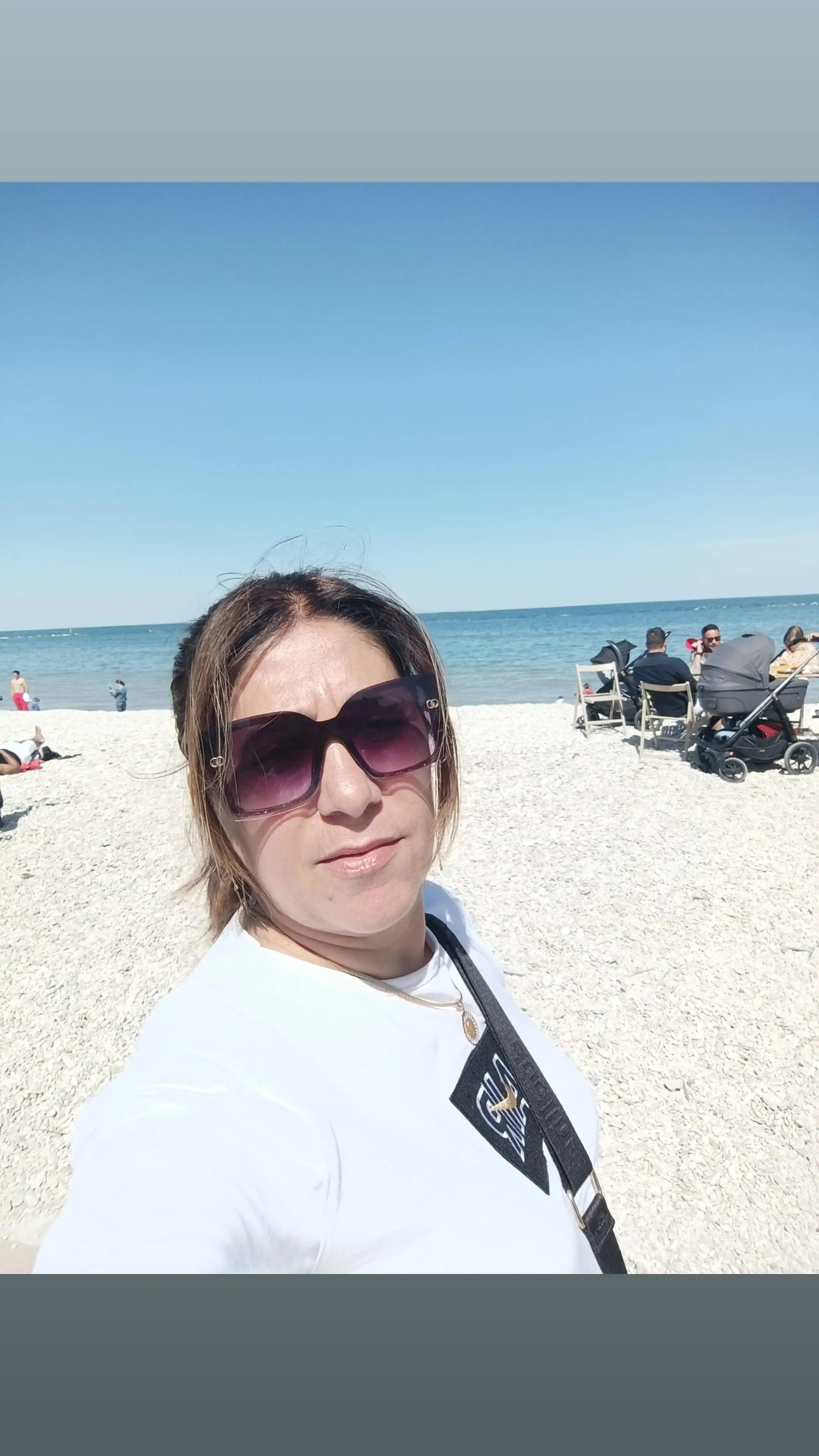 @Camelia. Radu
