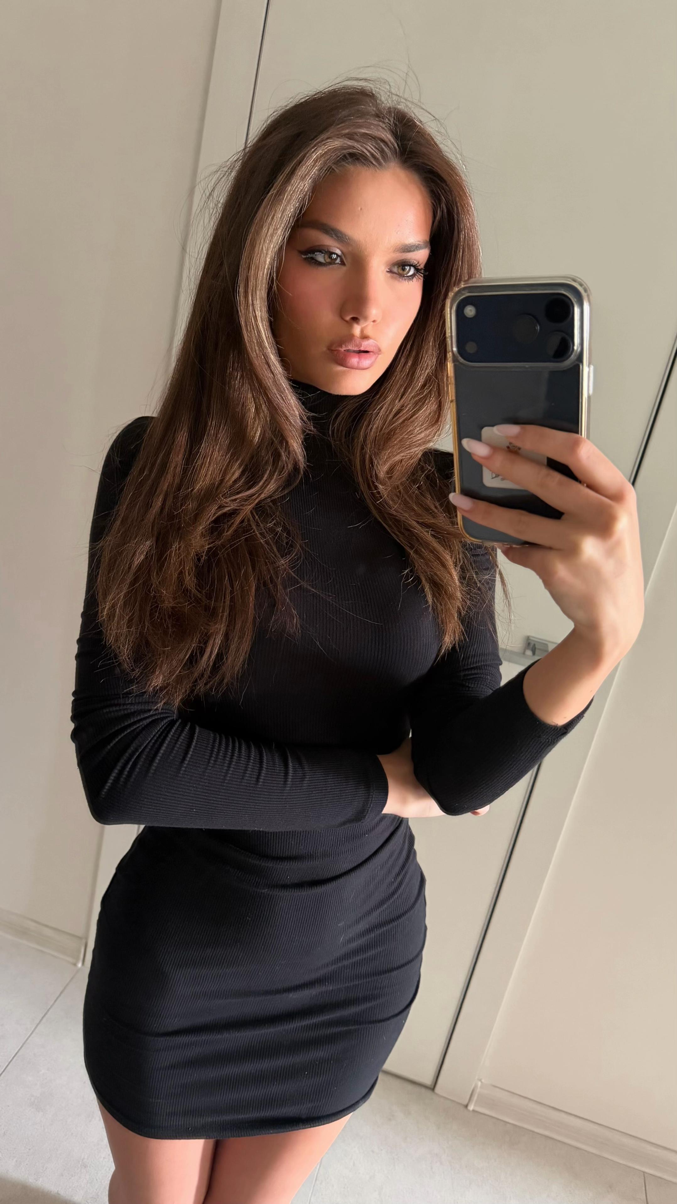 @Lizabettti