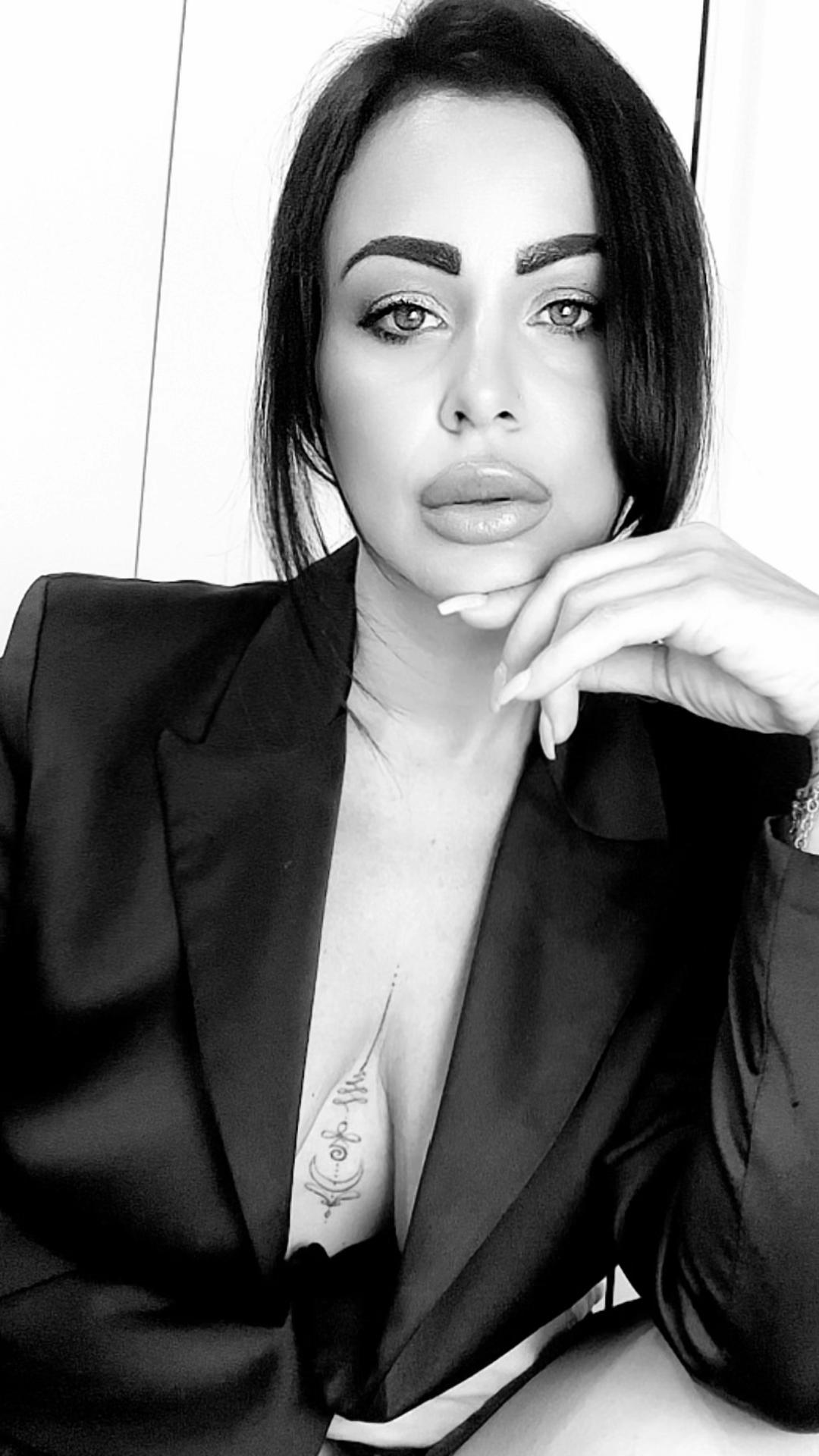 @CLEOPATRA🍀