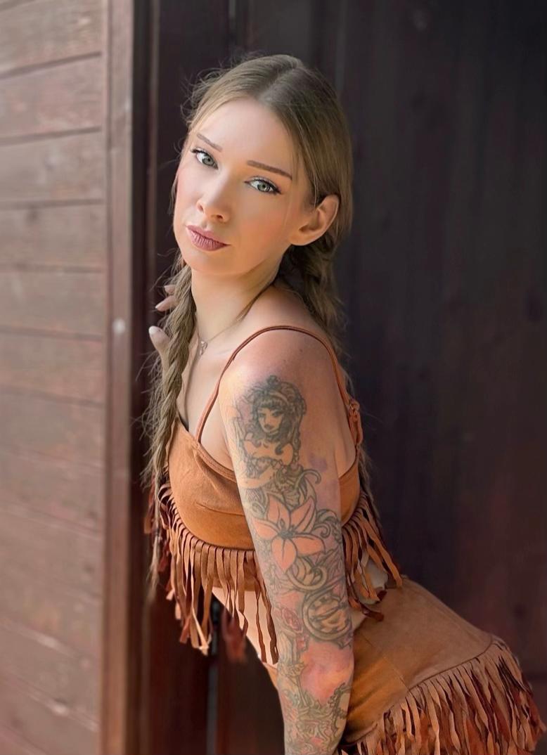 @_catilla_