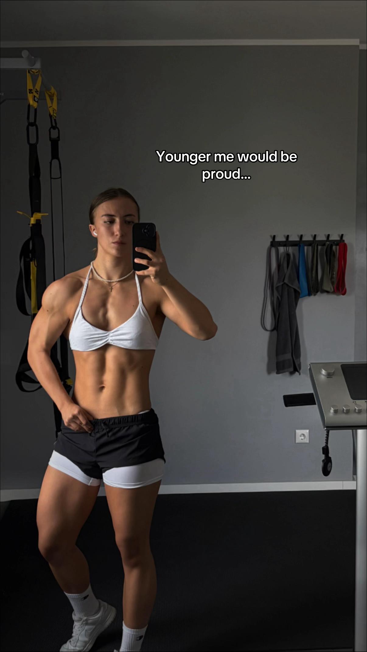 @Charlotte | Gym