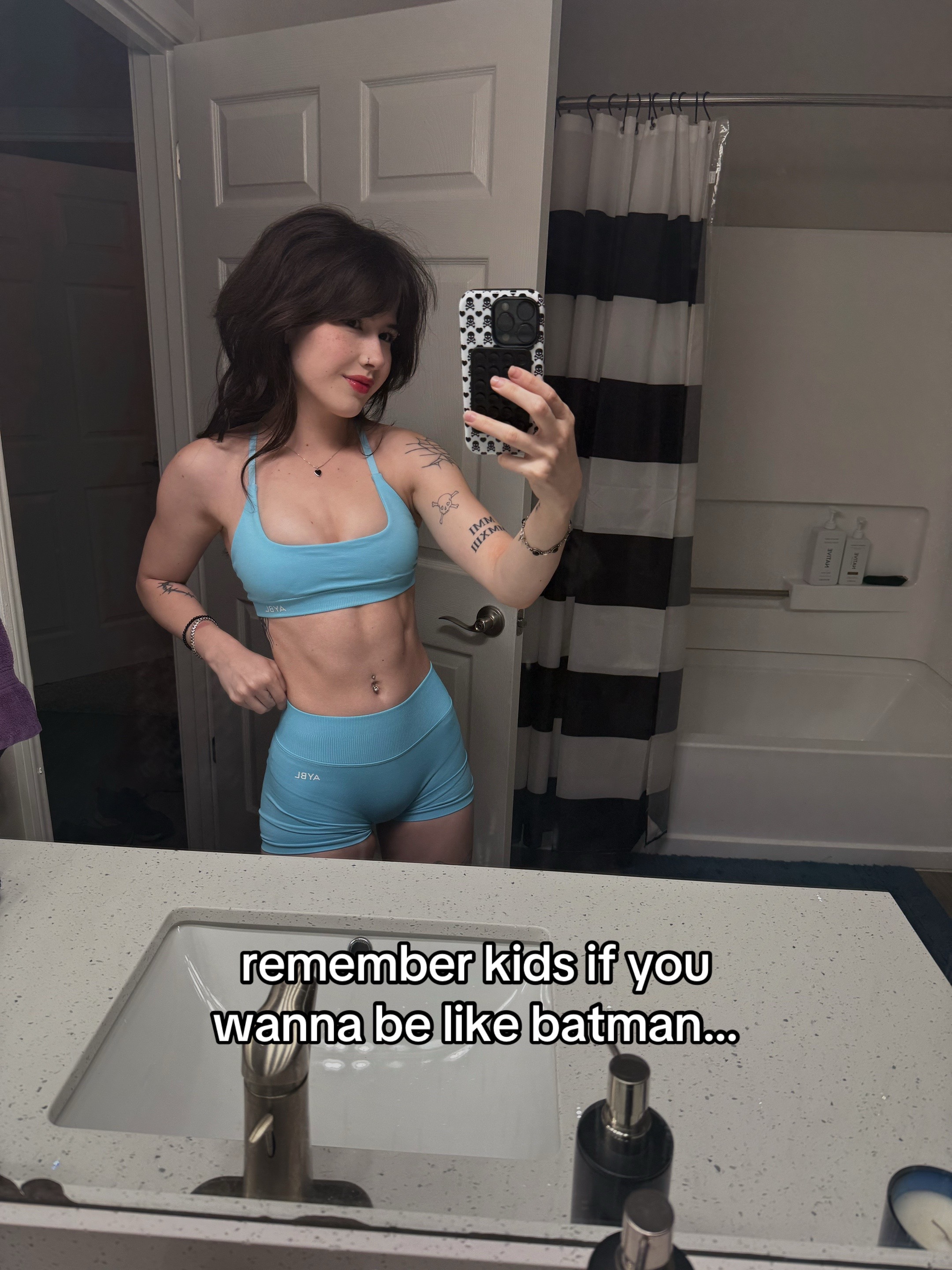 @lyss<3