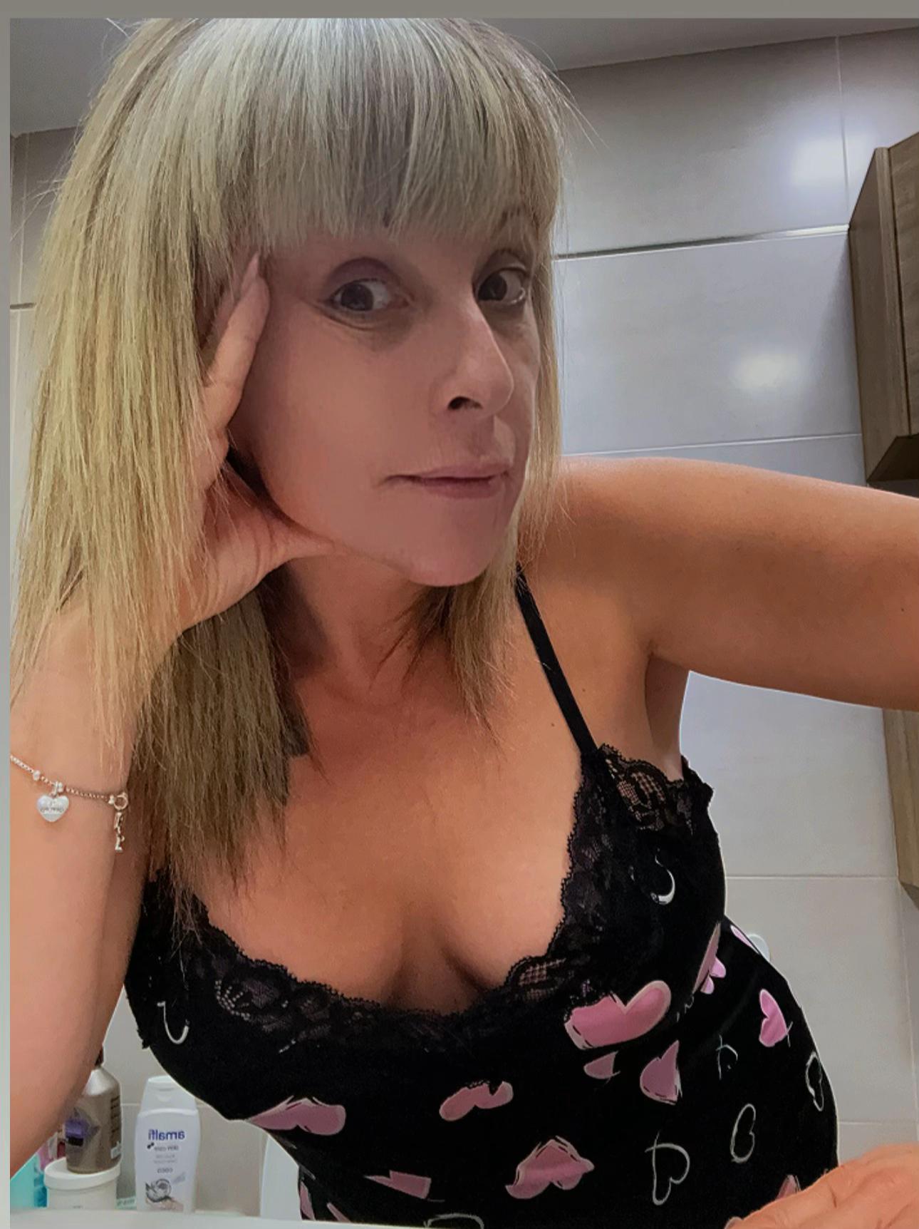@Anacar77
