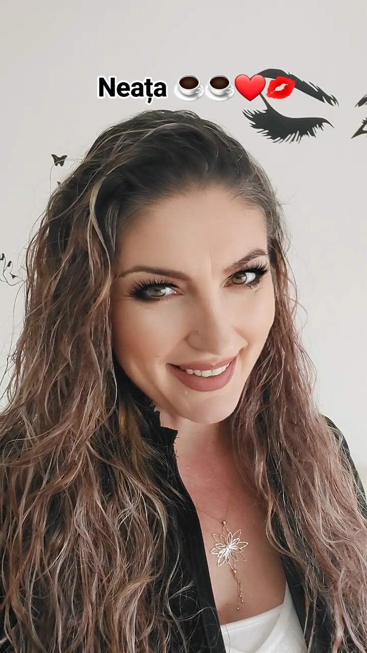 @🦋Ela🦋