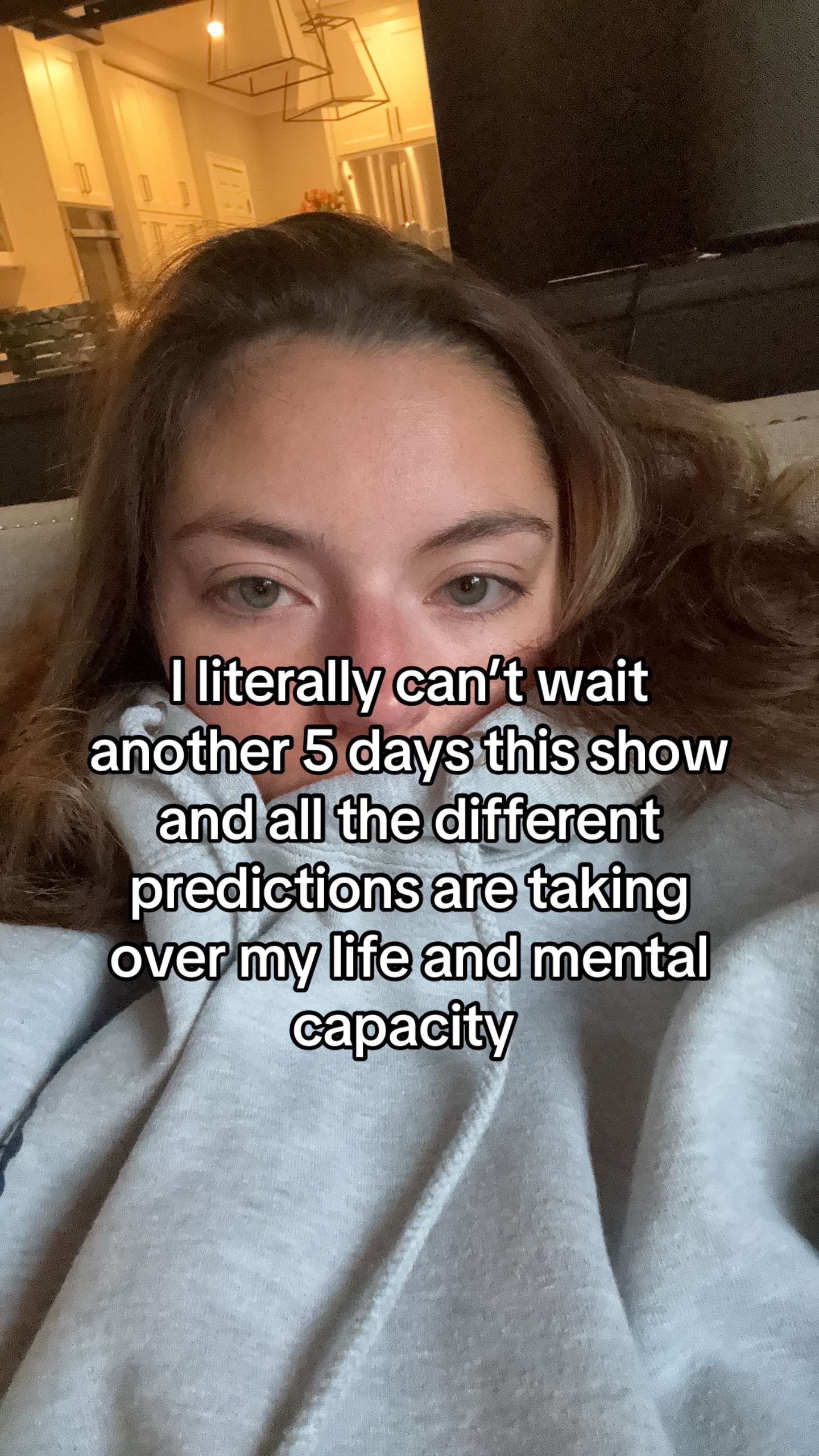 @Elise