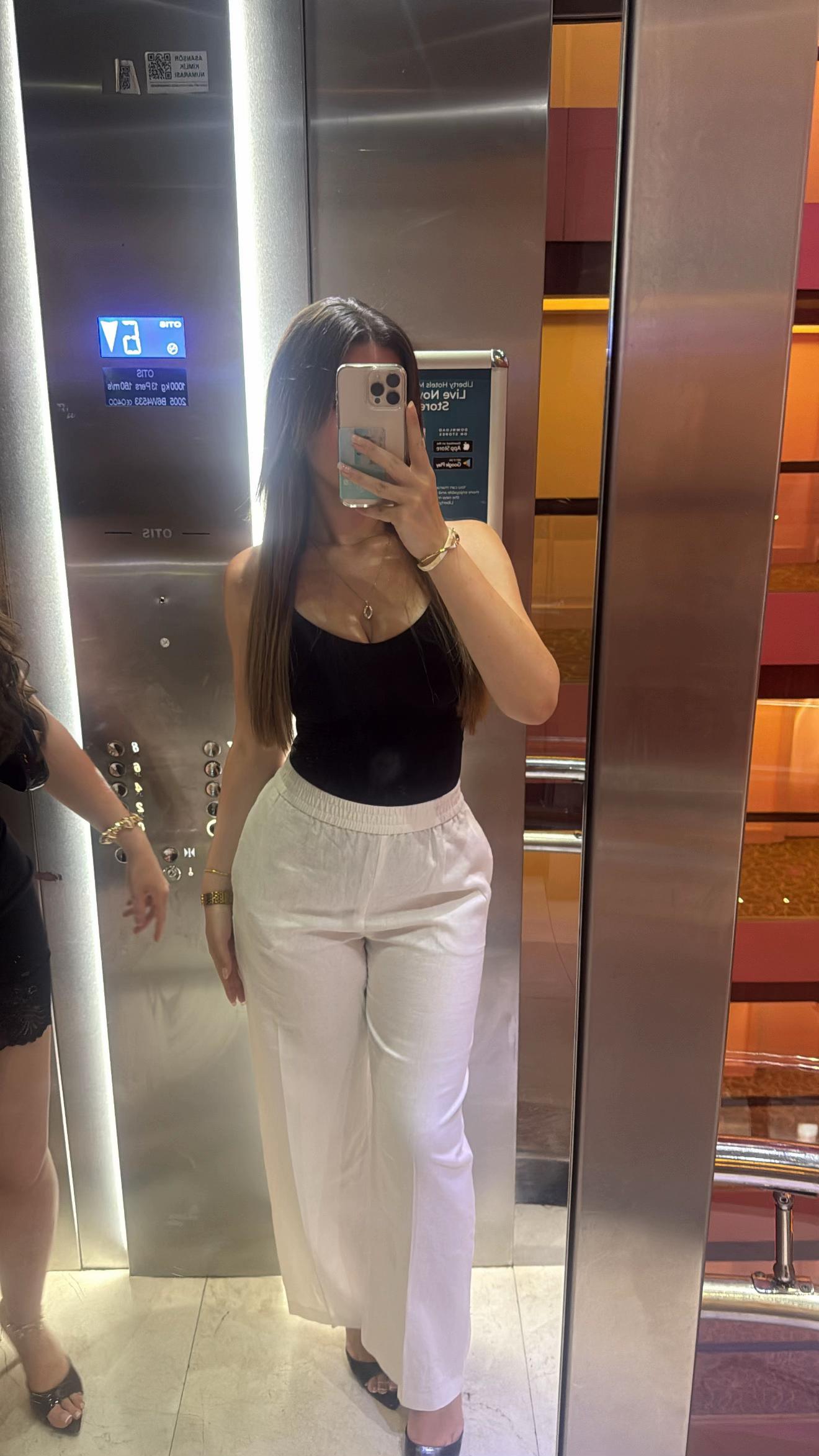 @🐼