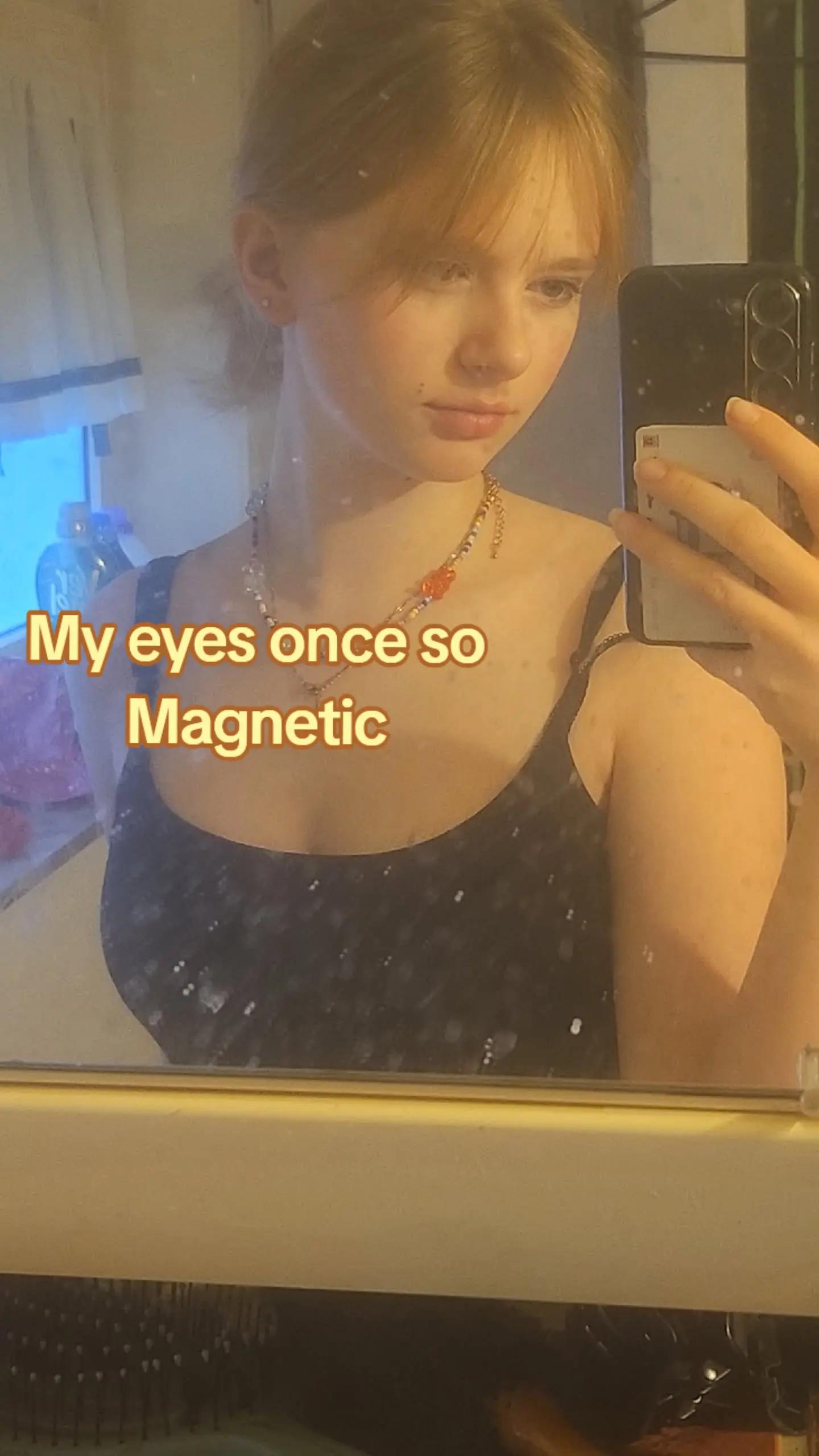 @✰