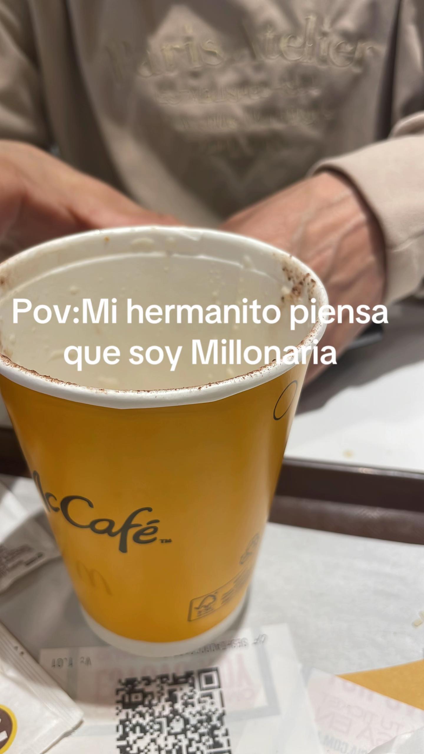 @Julii