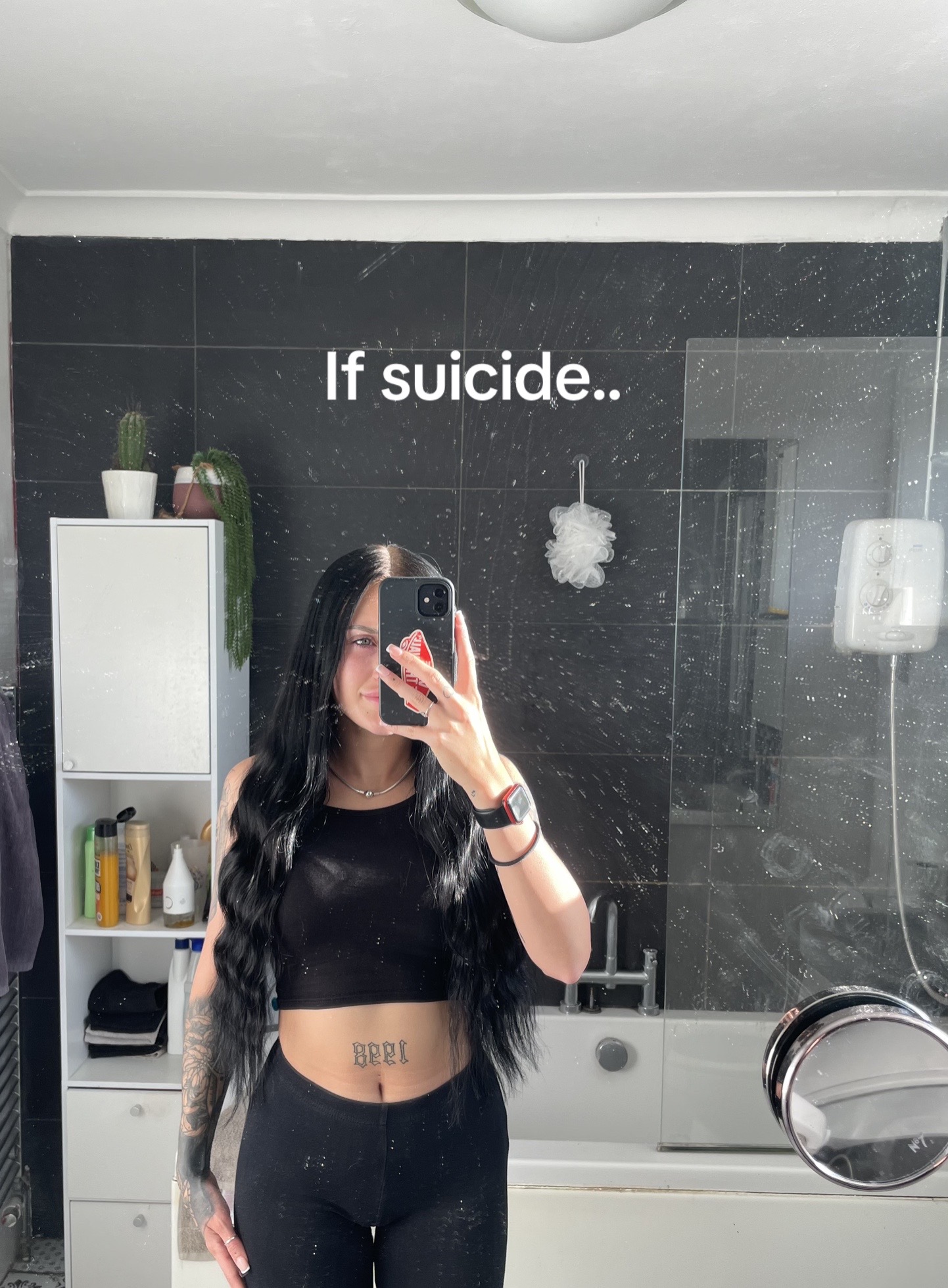 @Lauren🖤