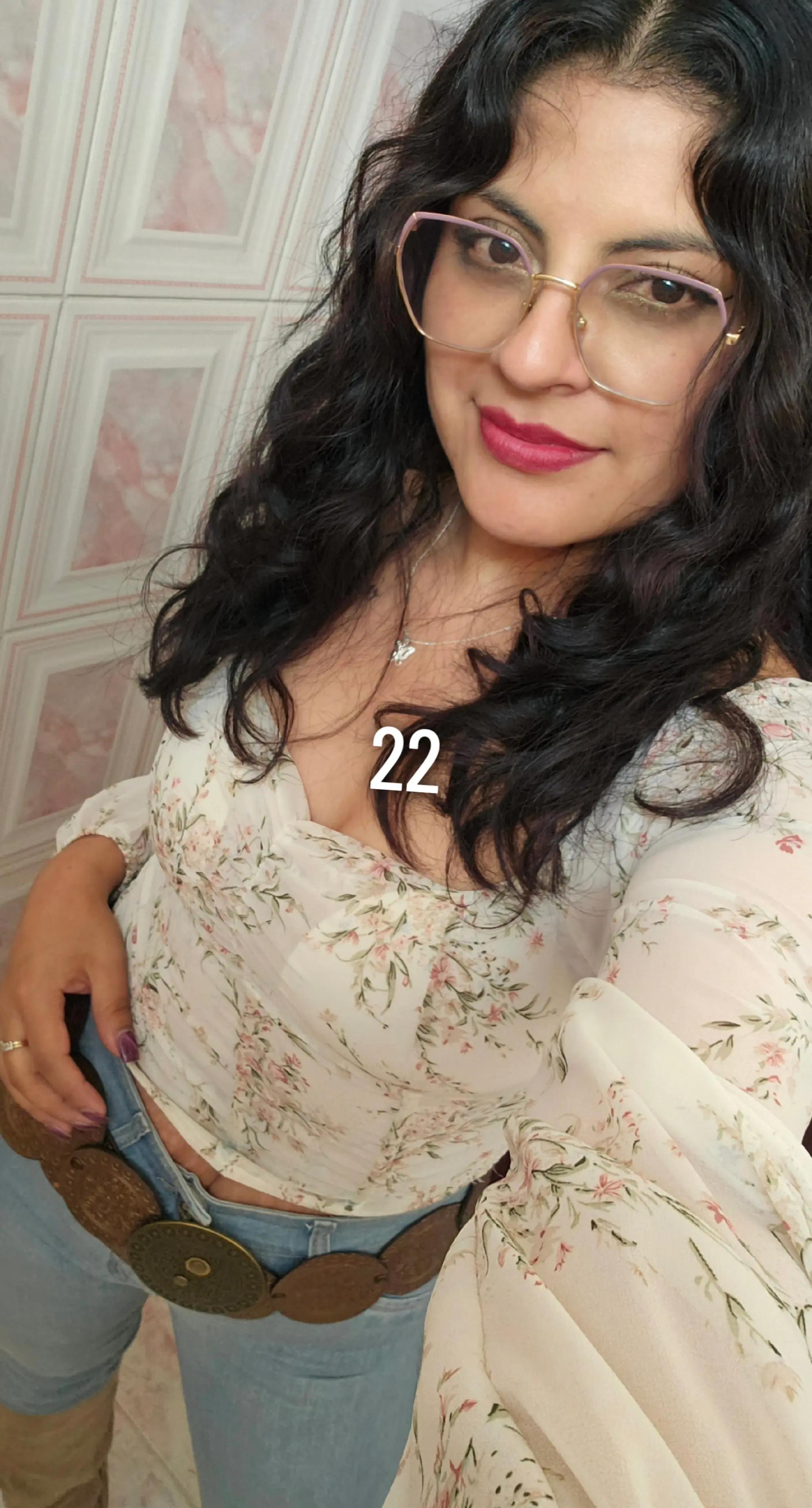 @ALEXANDRA AYALA 🦋