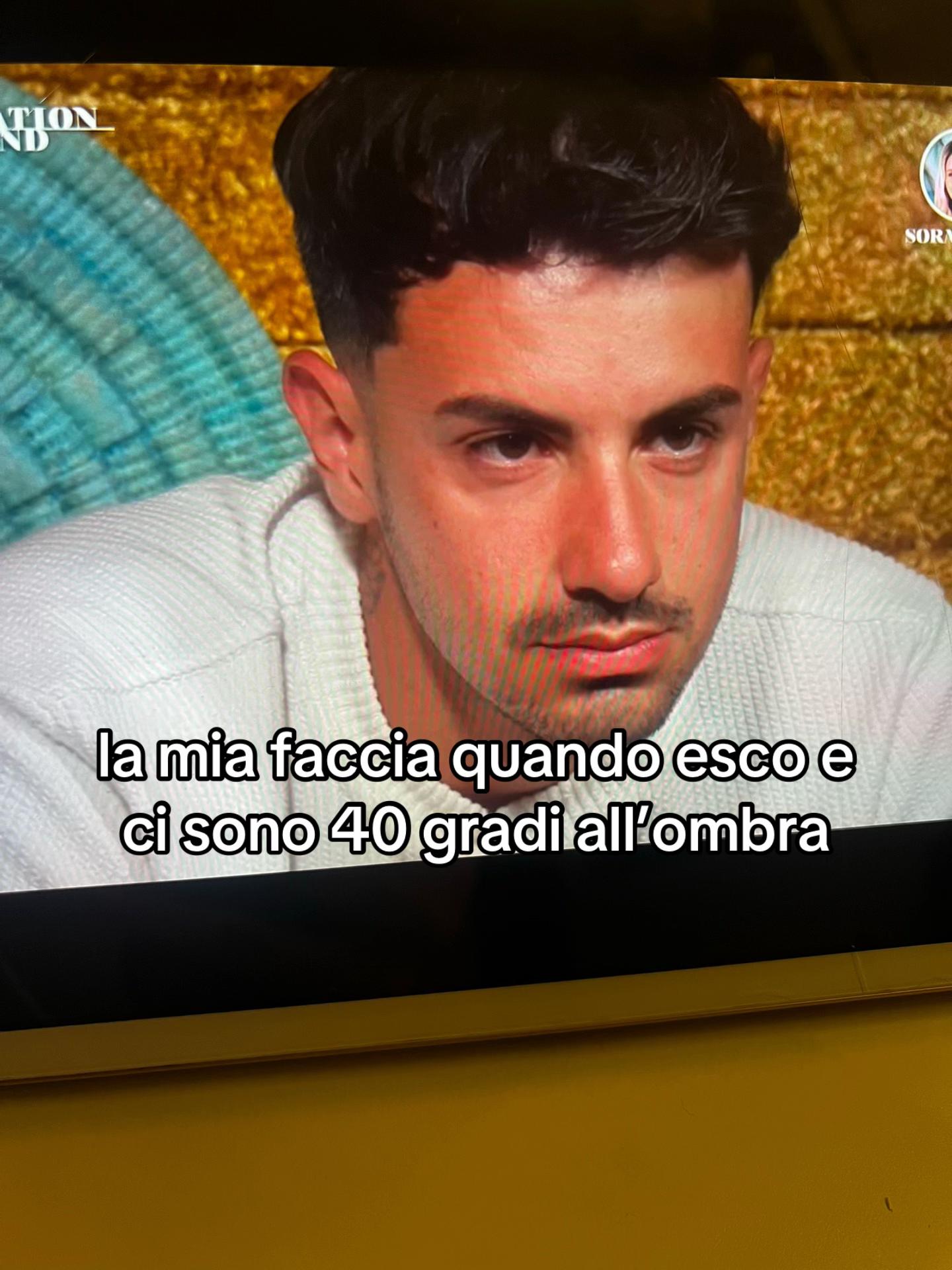 @sconosciuta