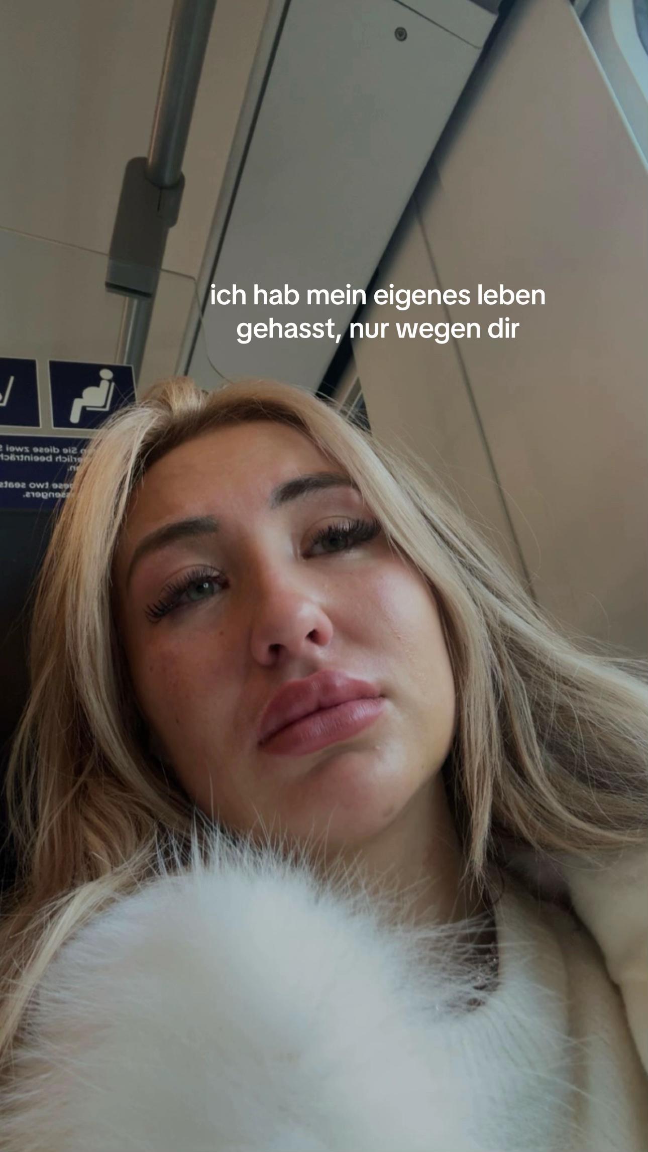 @joannawees
