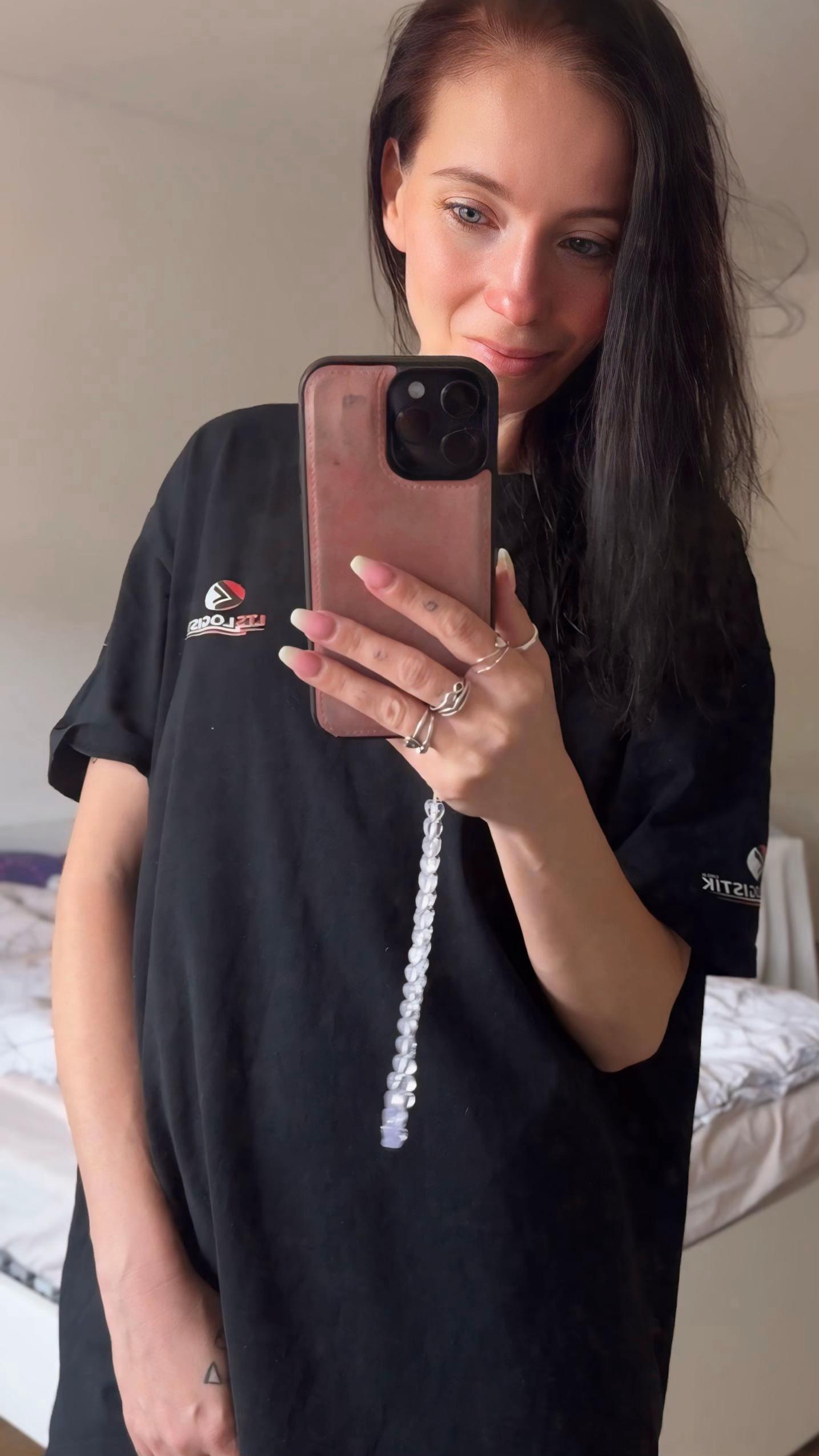 @wildroseAL🥀