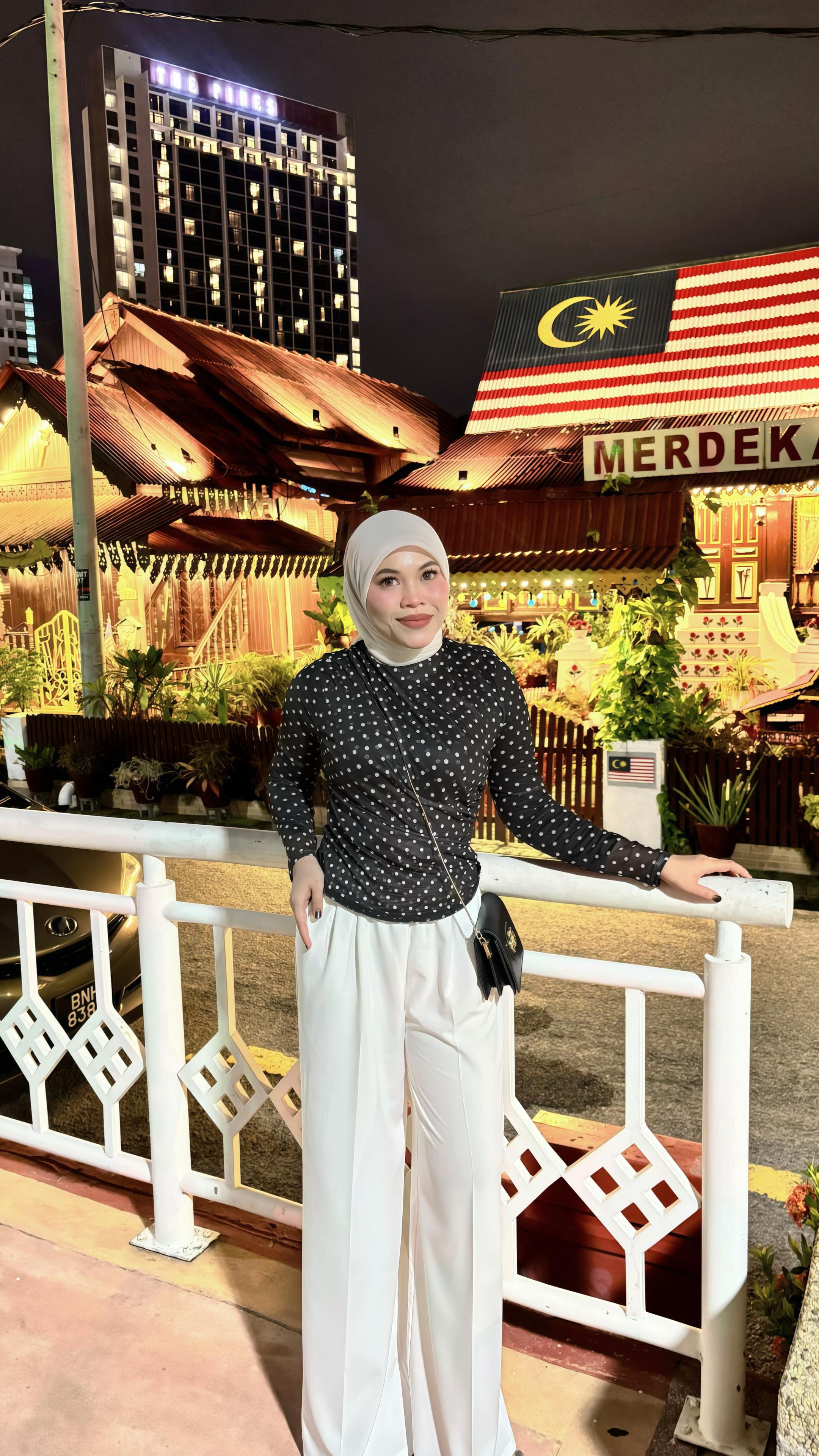 @𝐌𝐚𝐦𝐚 𝐌𝐚𝐫𝐭𝐞𝐞𝐧 🫧