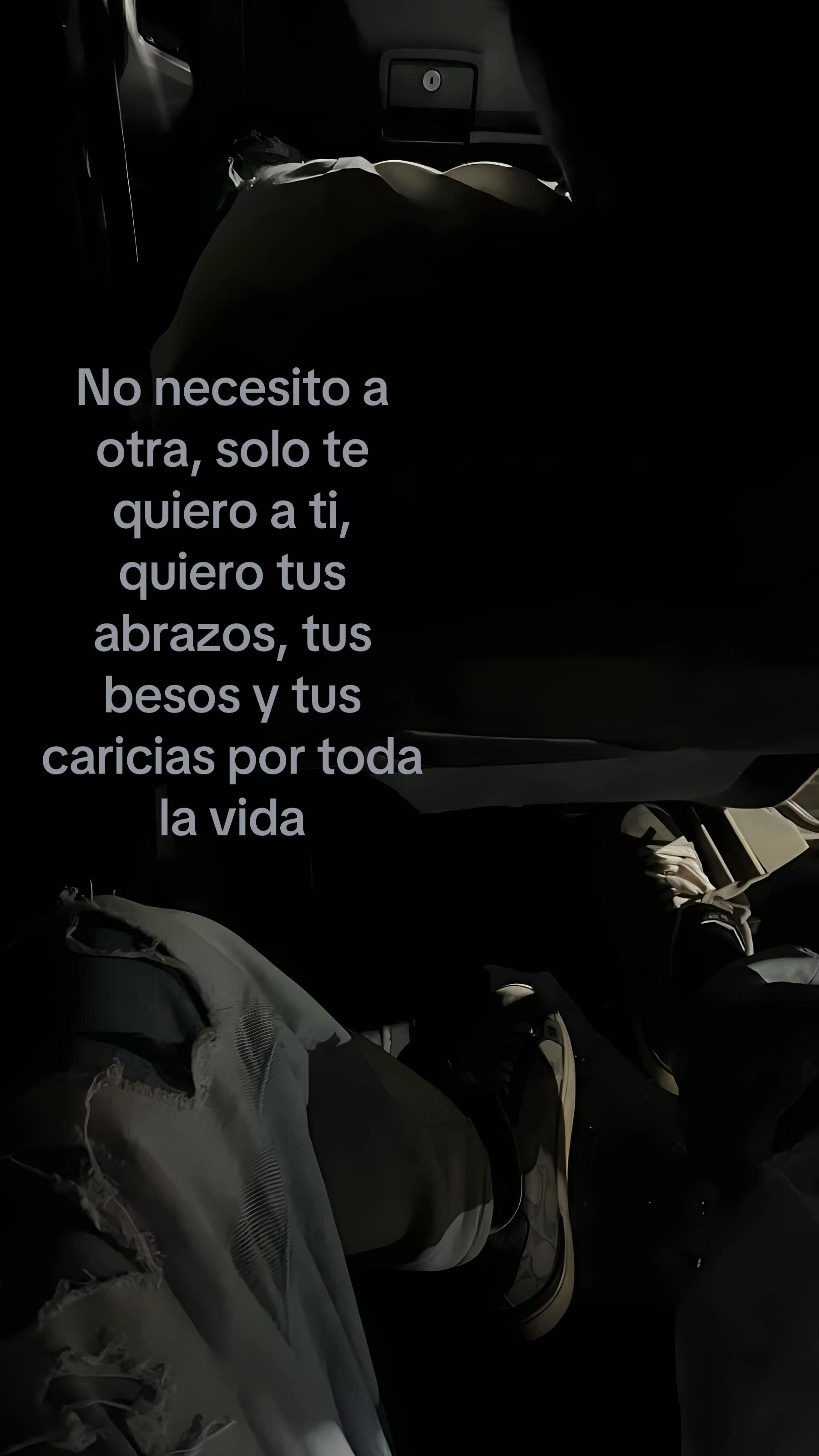@𝐅