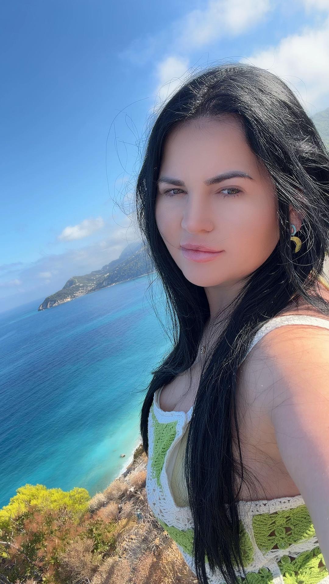 @PROMOVARI CLAUDIA💯🤝🔝❤️🥰
