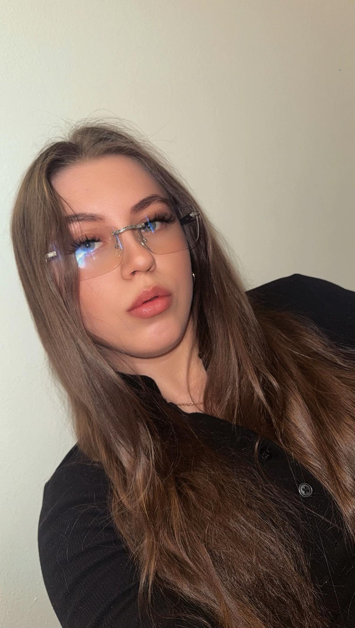 @eeeveeliinkaaa