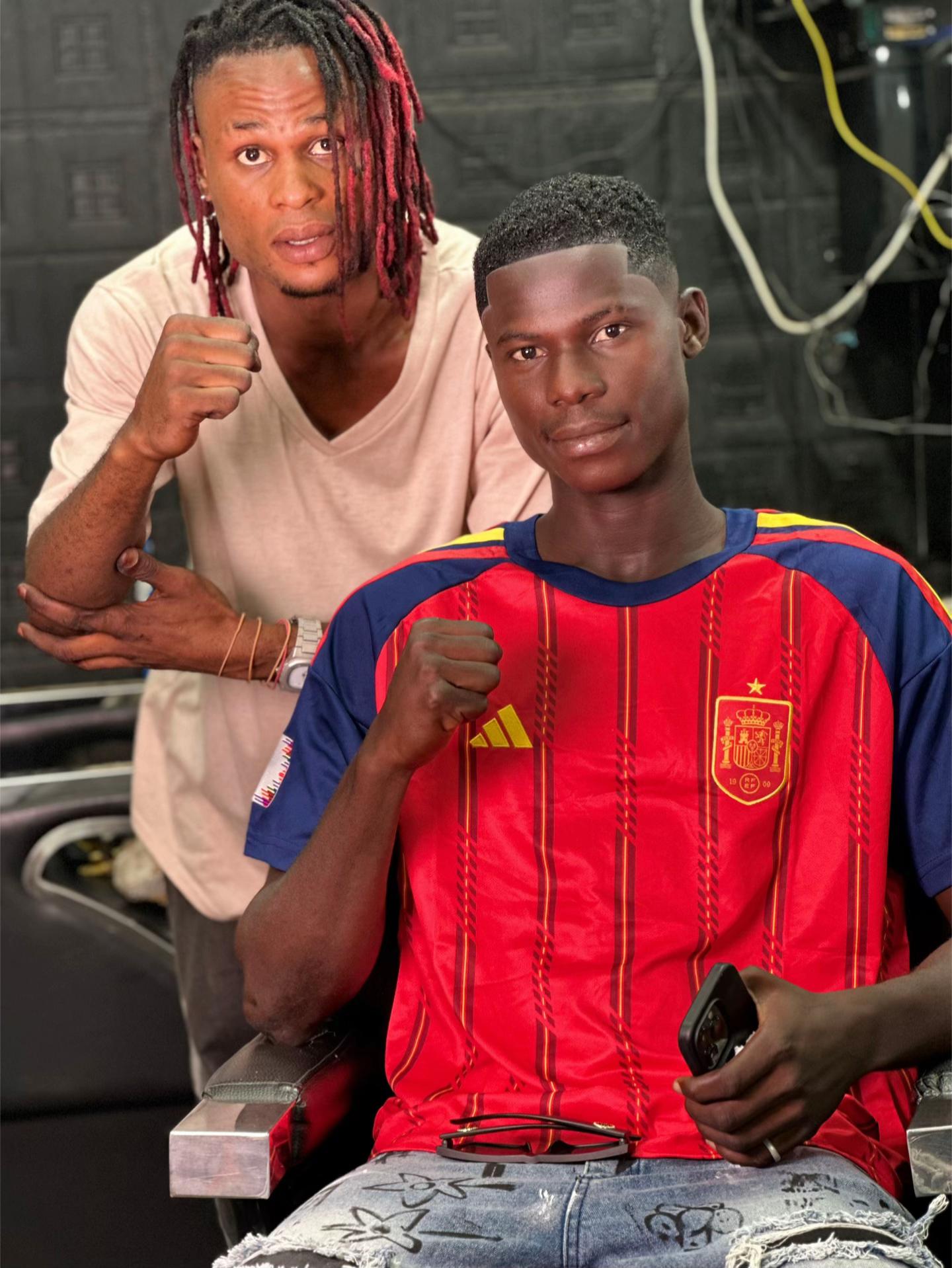 @Casimir 🇮🇹millions 💰🤙🏽