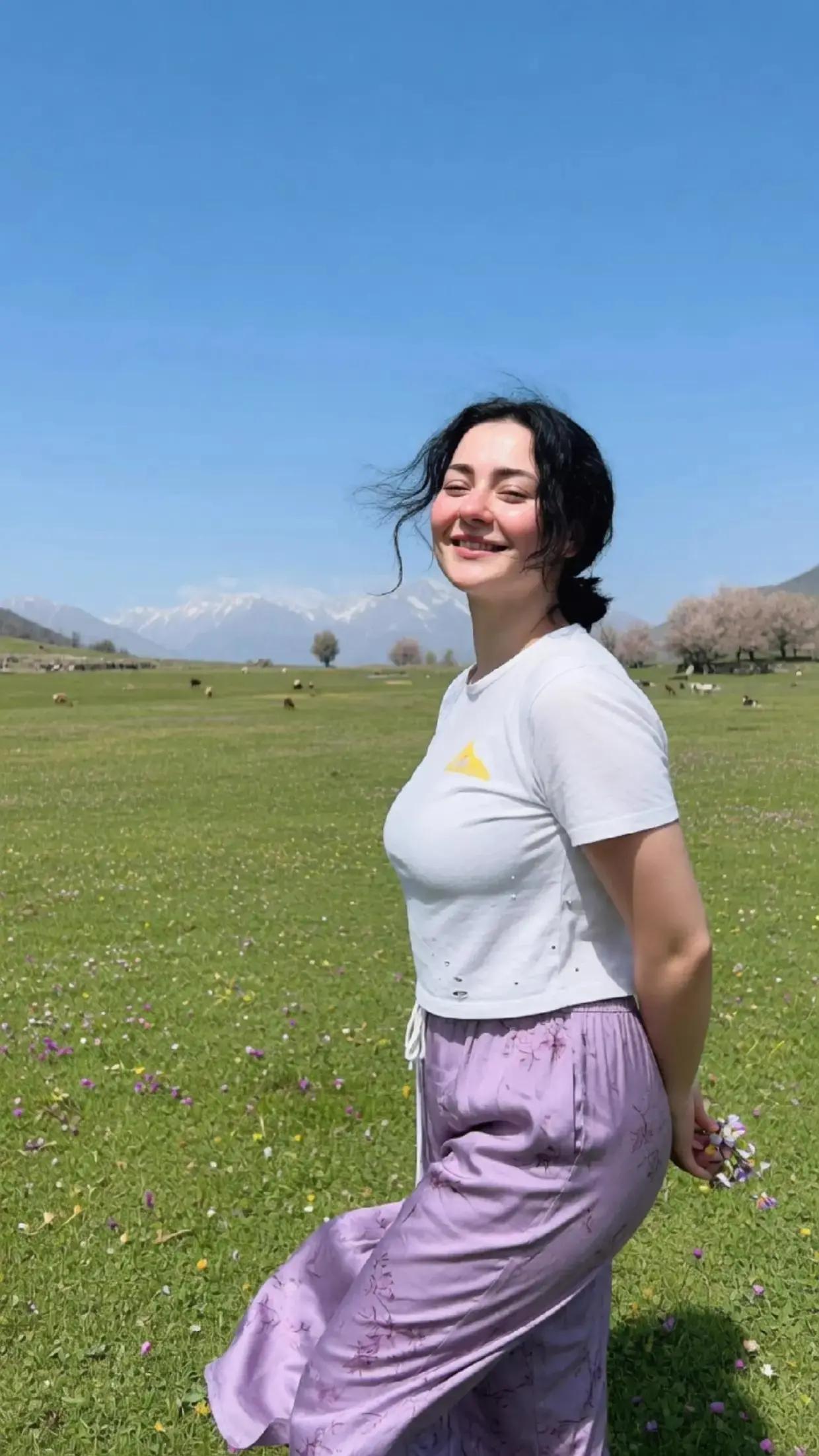 @haniaamirkhan22