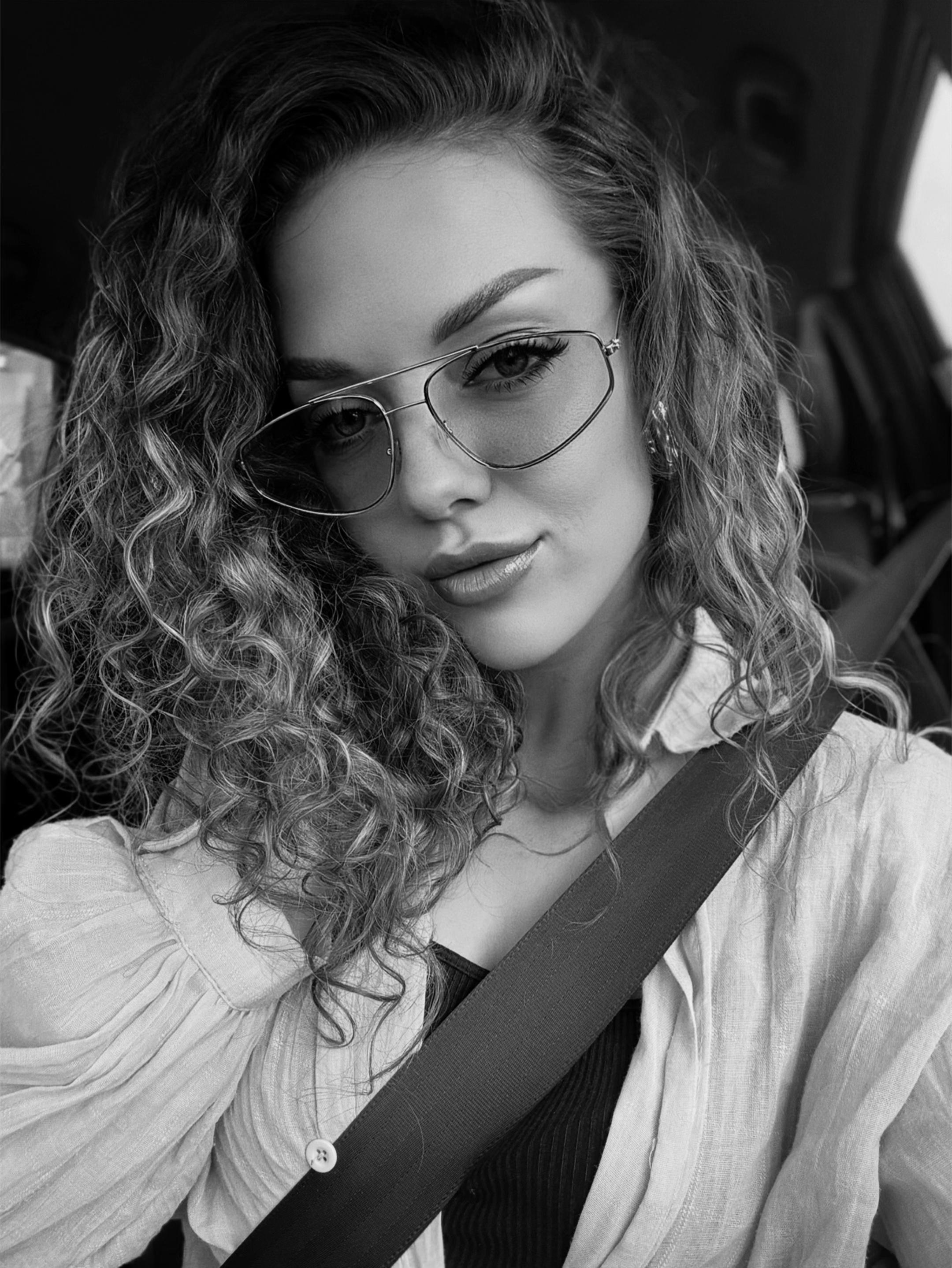 @Лиза