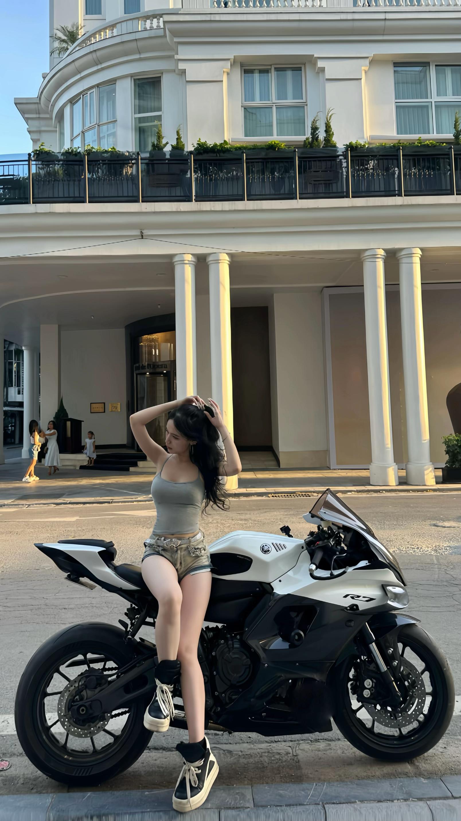@An Huệ Hương