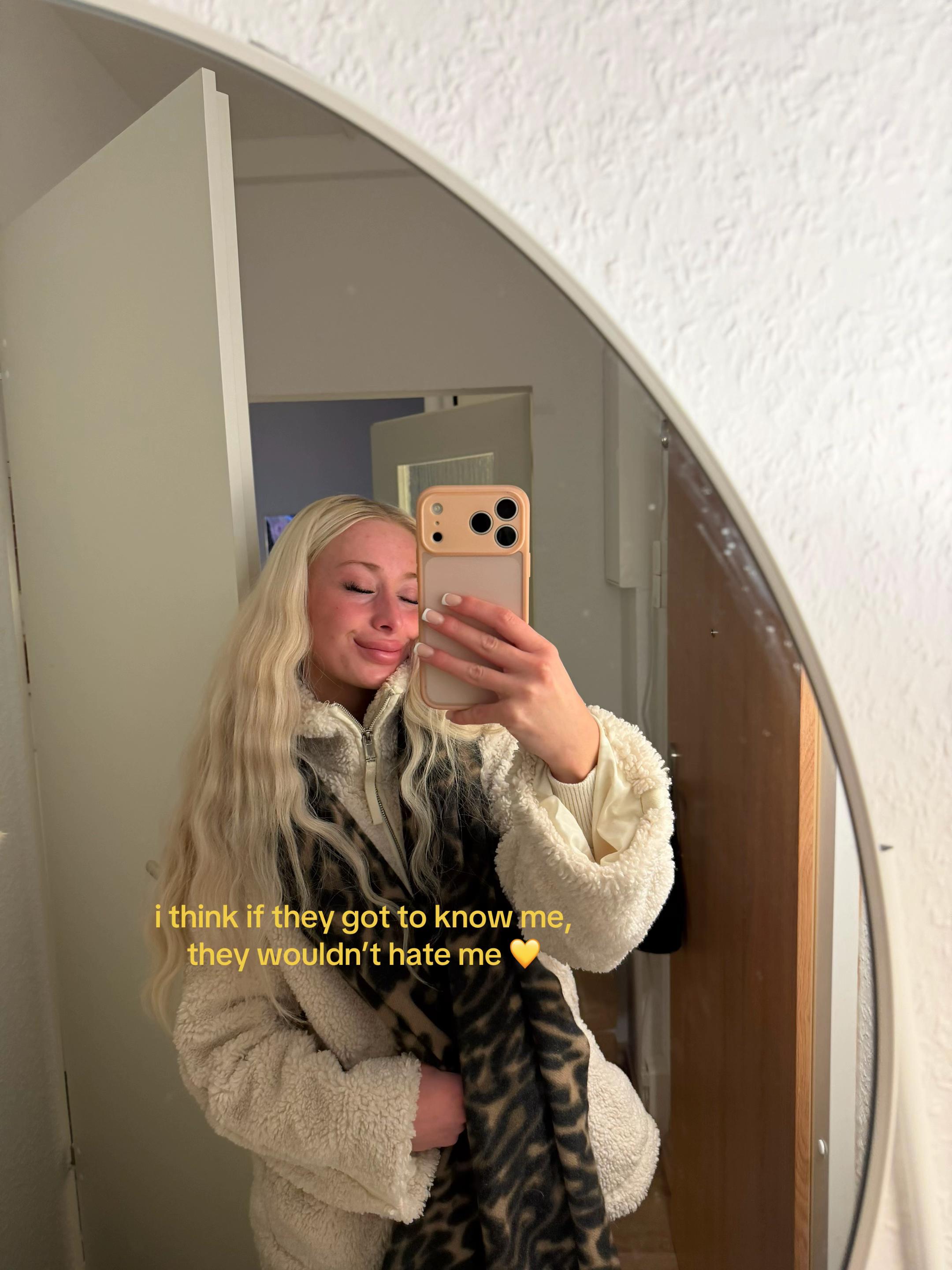 @charleen