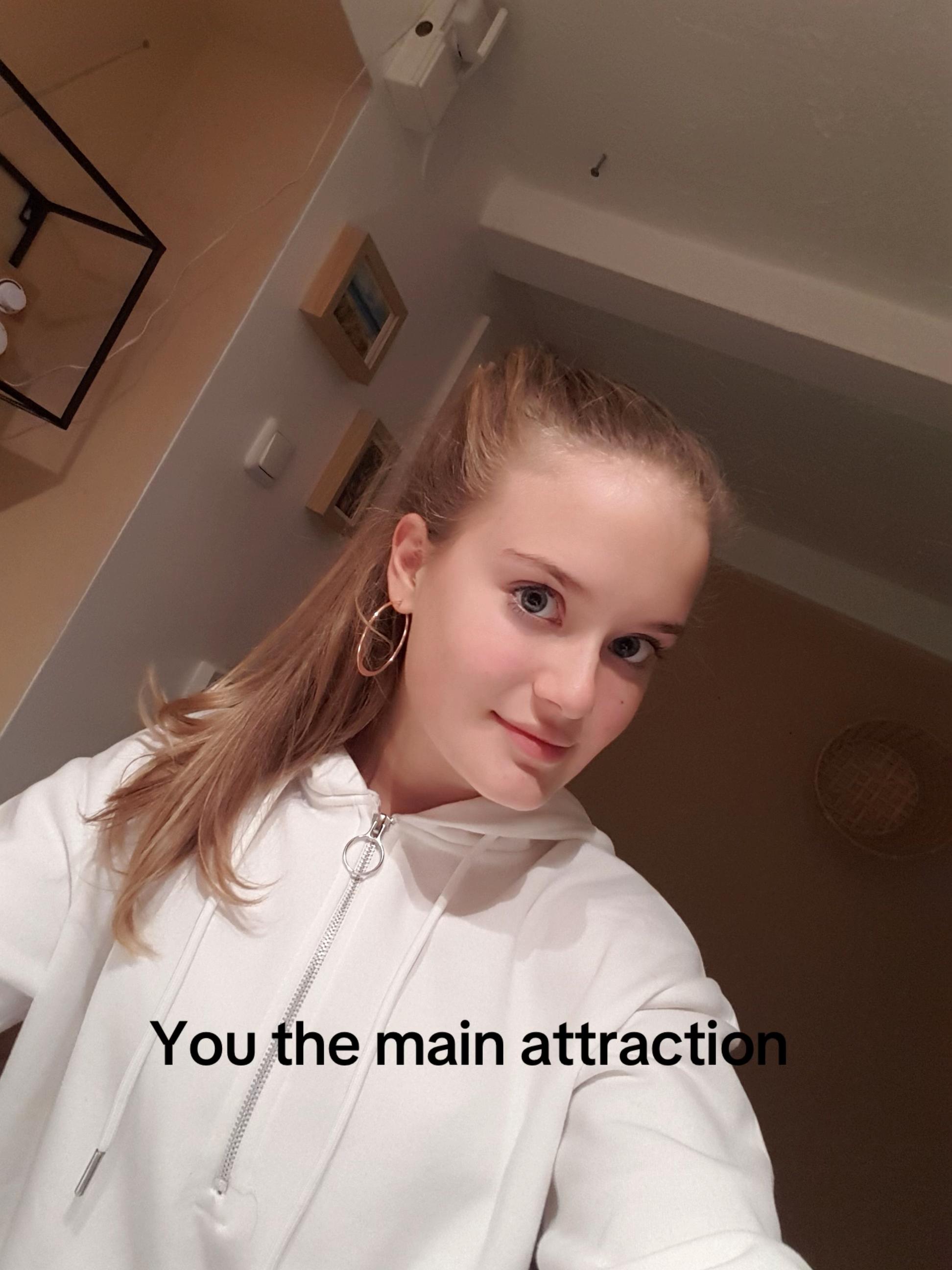 @E M M Y
