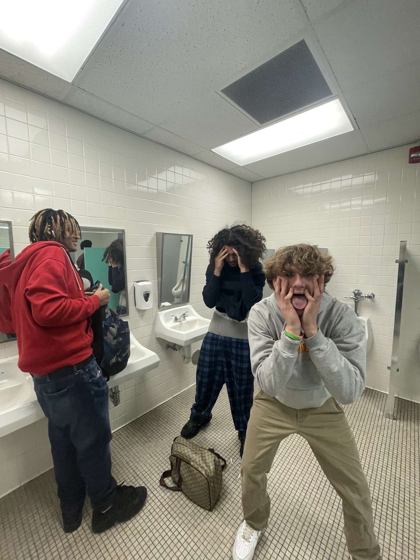 @🥺