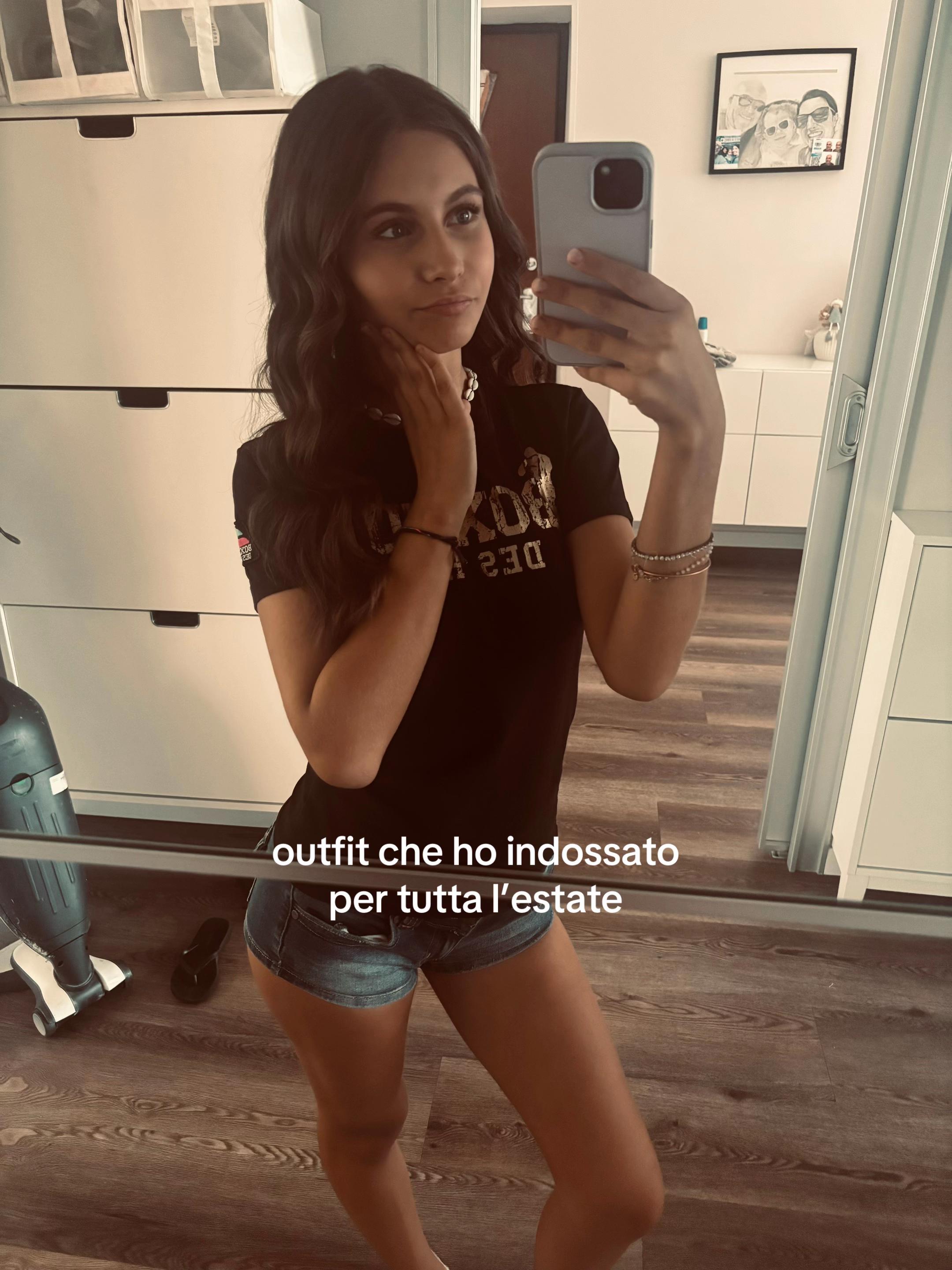 @🪷