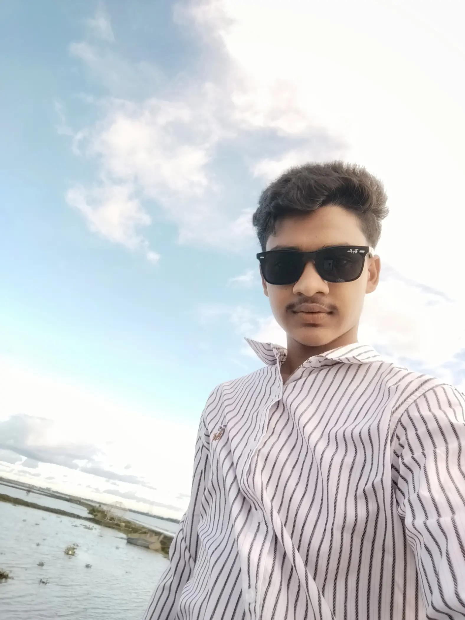 @Cursh king123