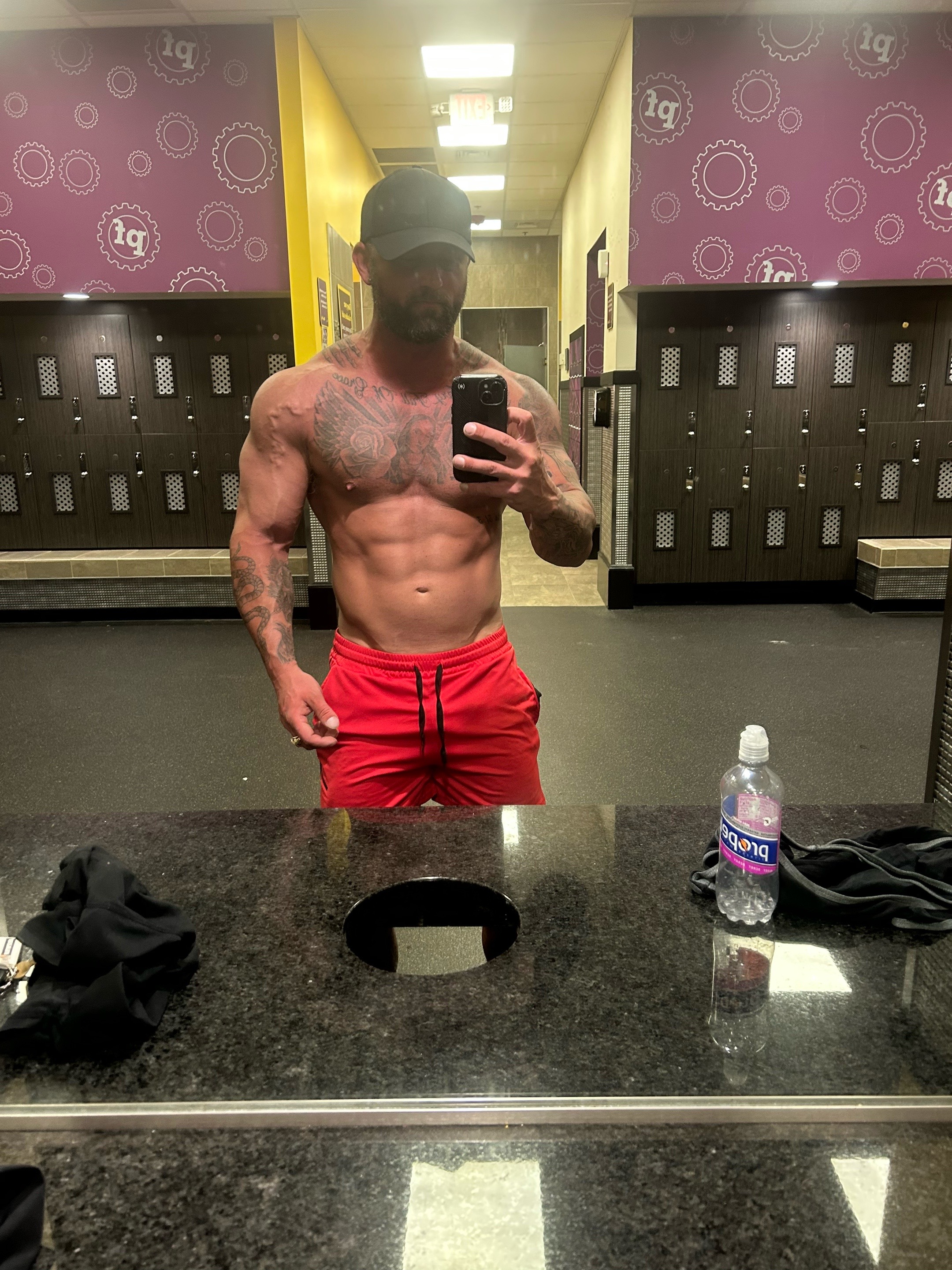 @richieswollerton