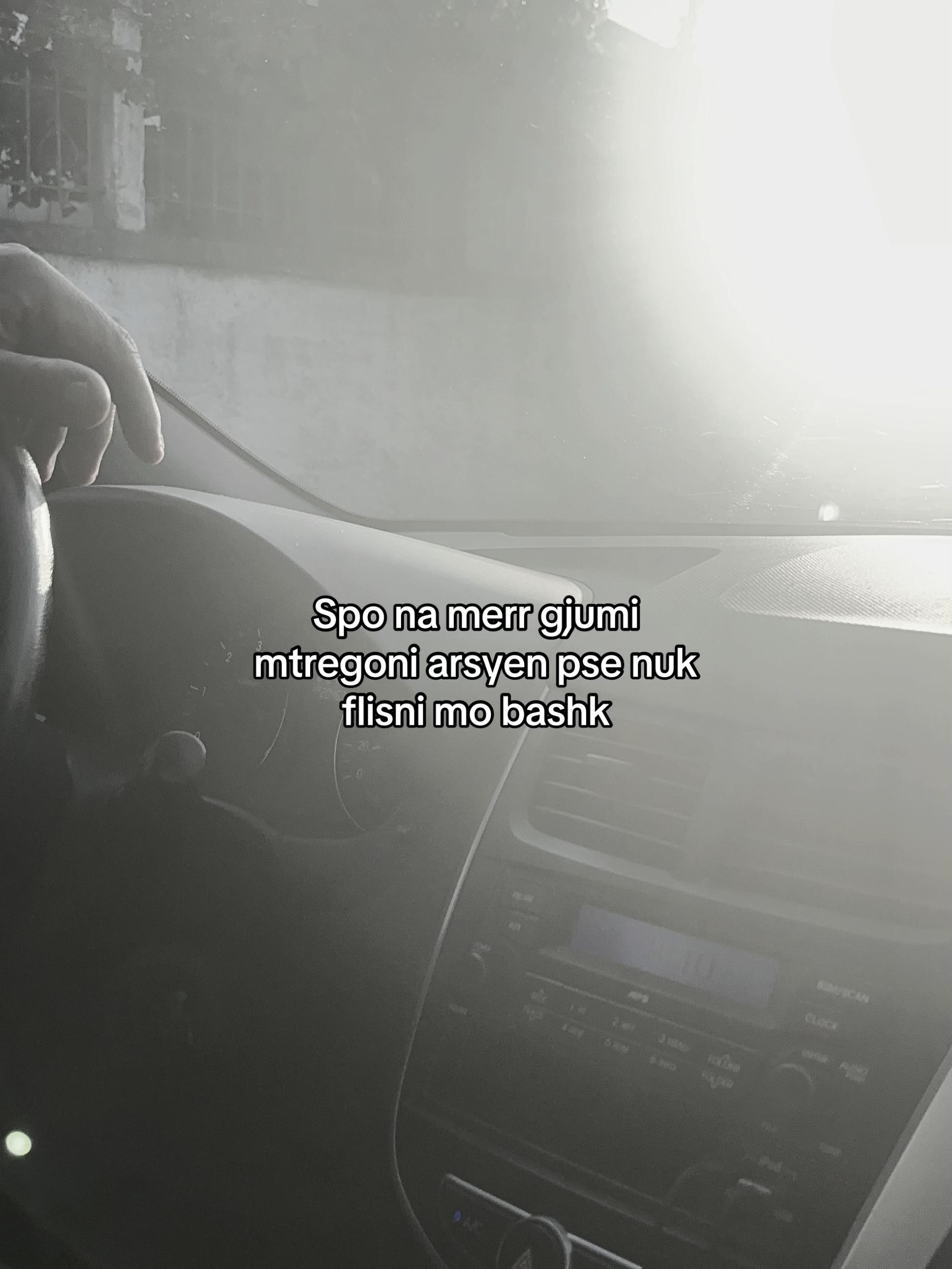 @_.111🖤