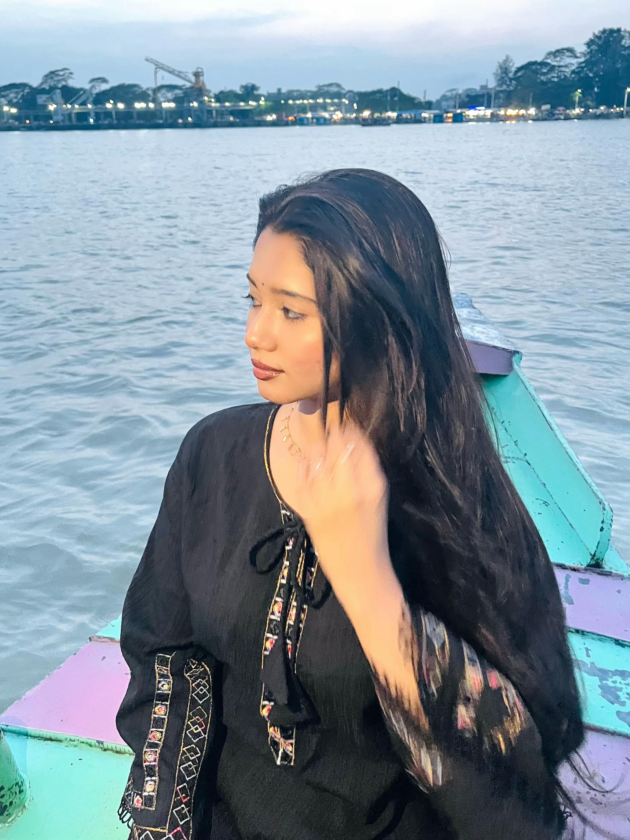 @মালিহা~