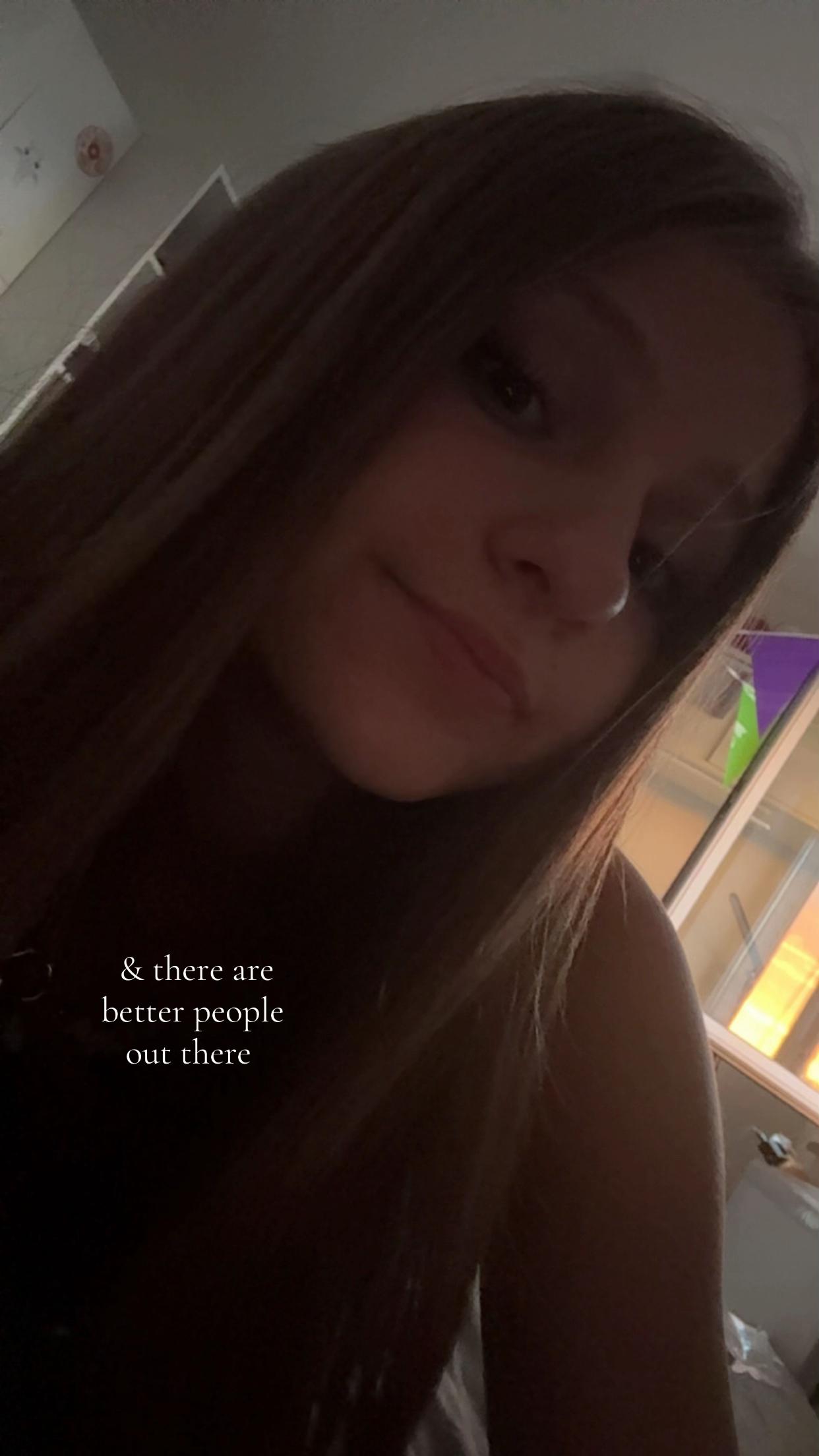 @ℒ𝒾𝓏𝑒 💕✌️