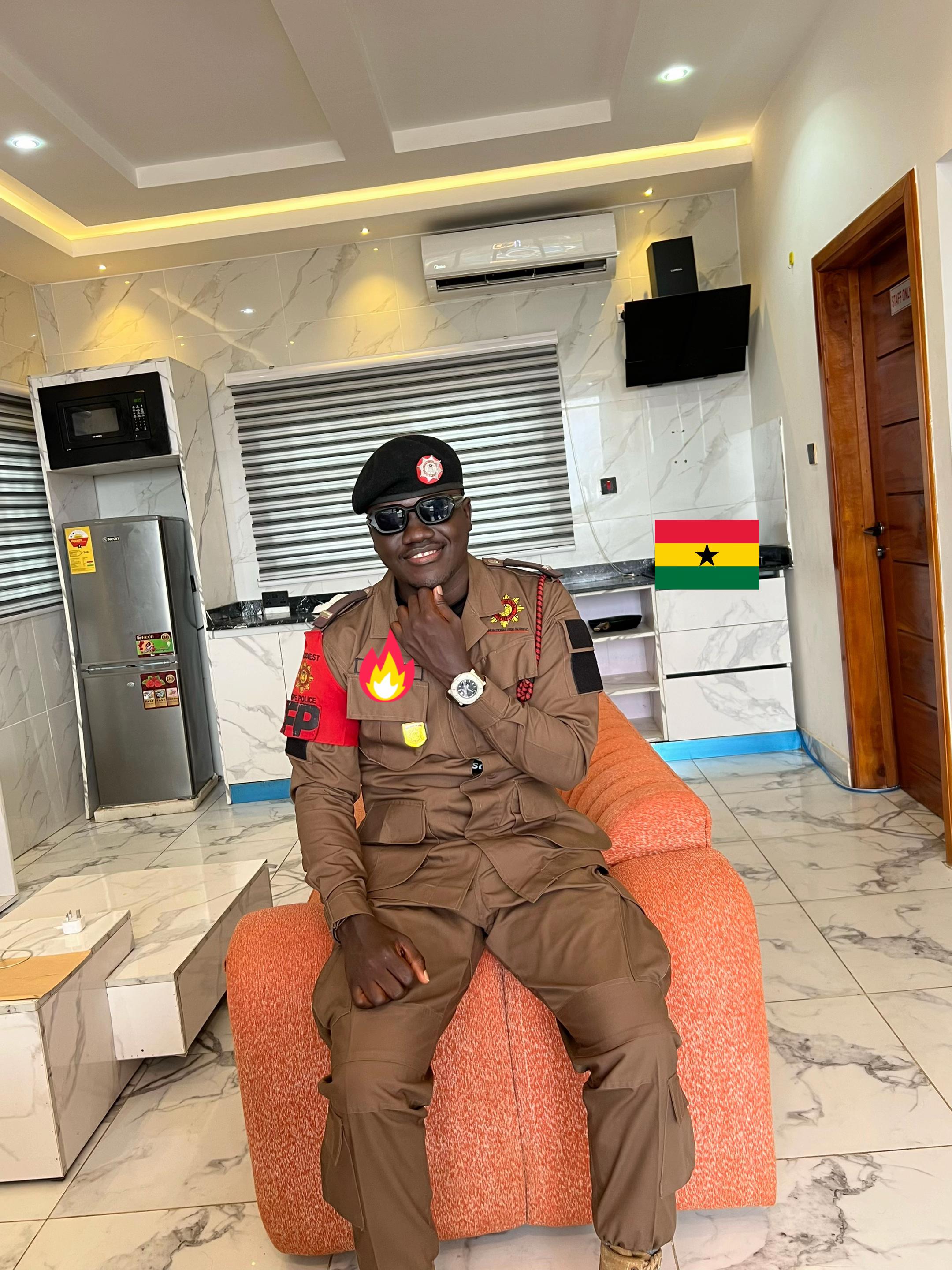 @OFFICER BLAQKONIA ๐ฅ๐๐ฉ๐๐